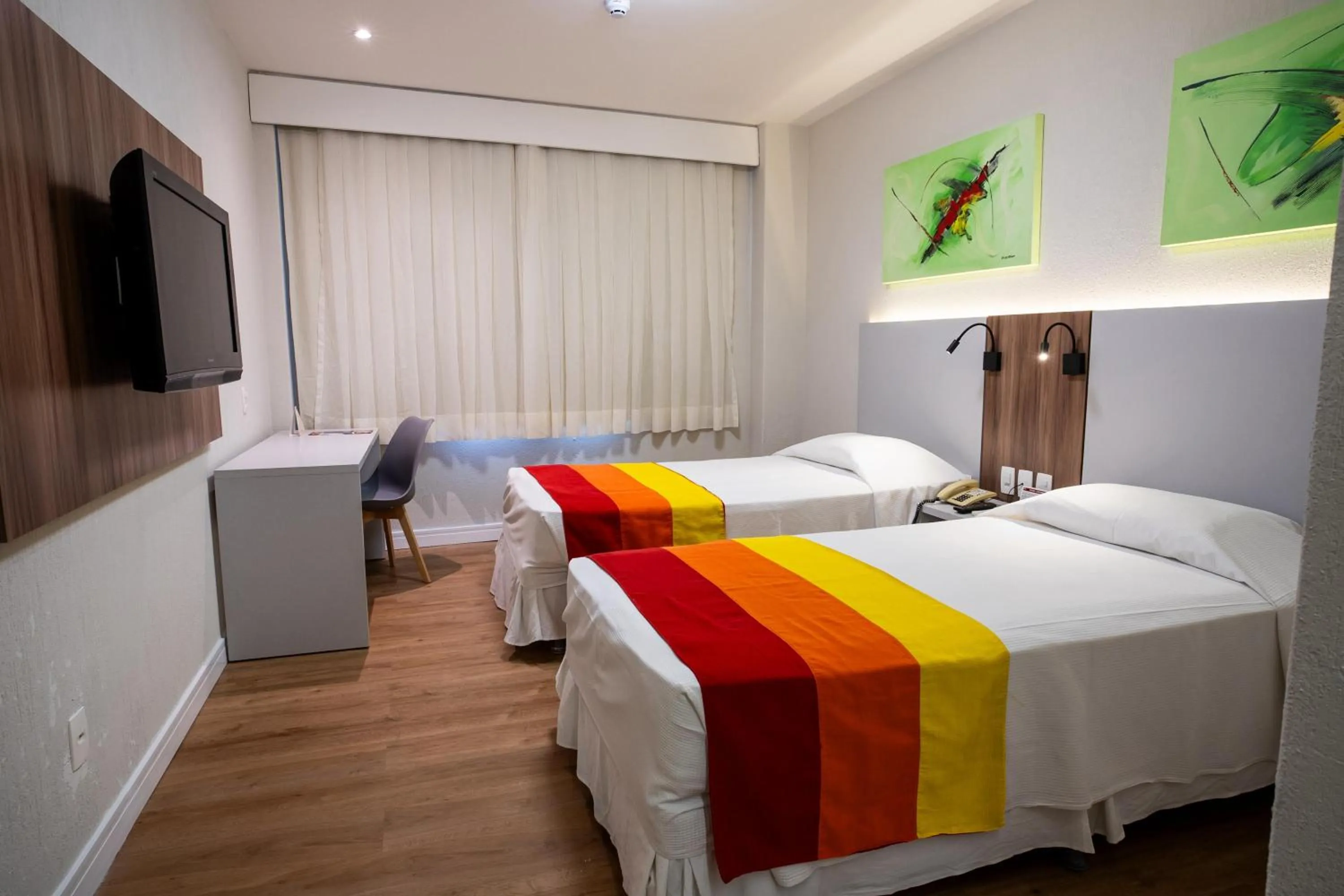 Standard Single Room - single occupancy in Hotel Praia Centro