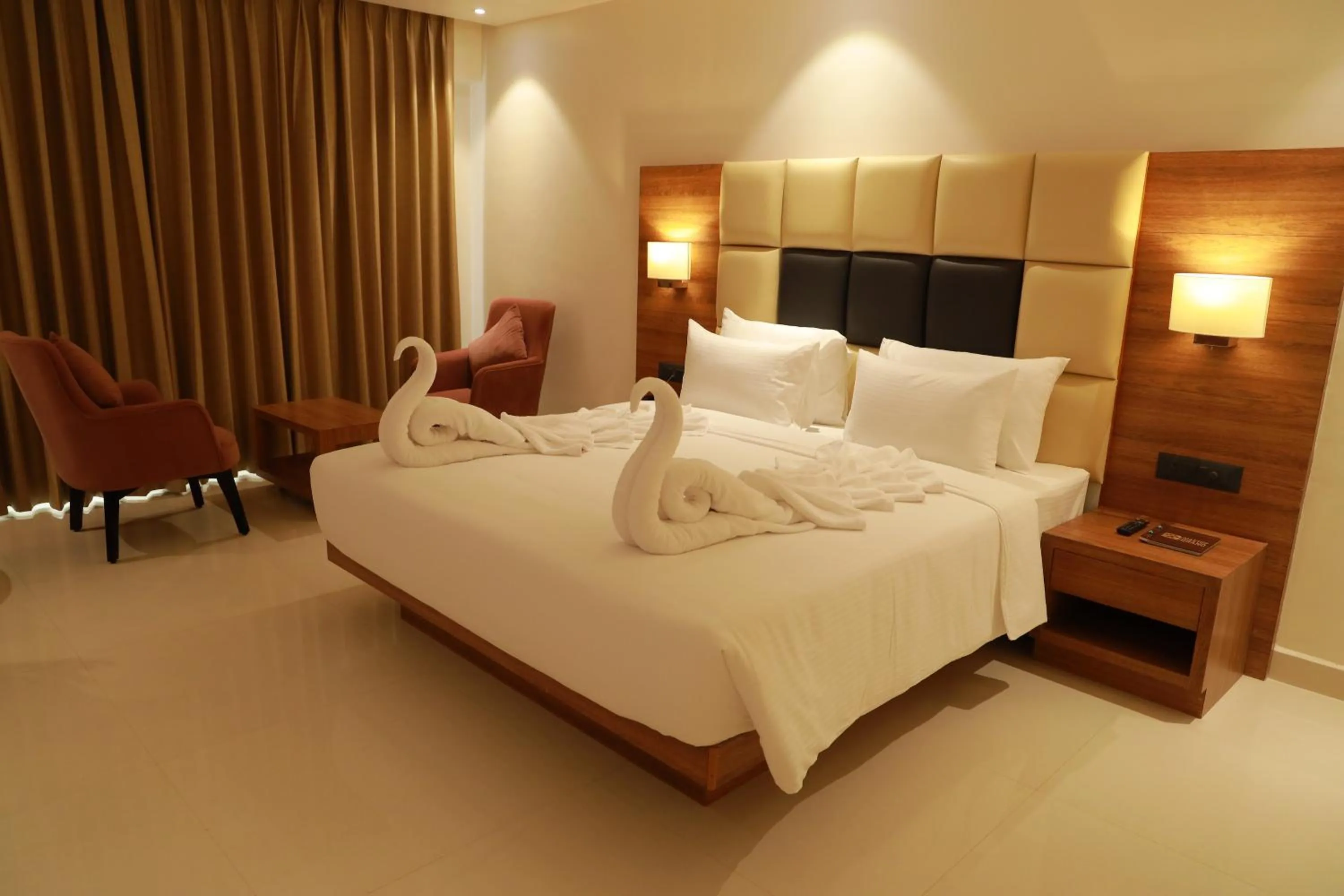 Deluxe Double or Twin Room - single occupancy in Mastiff Grand Dharwad