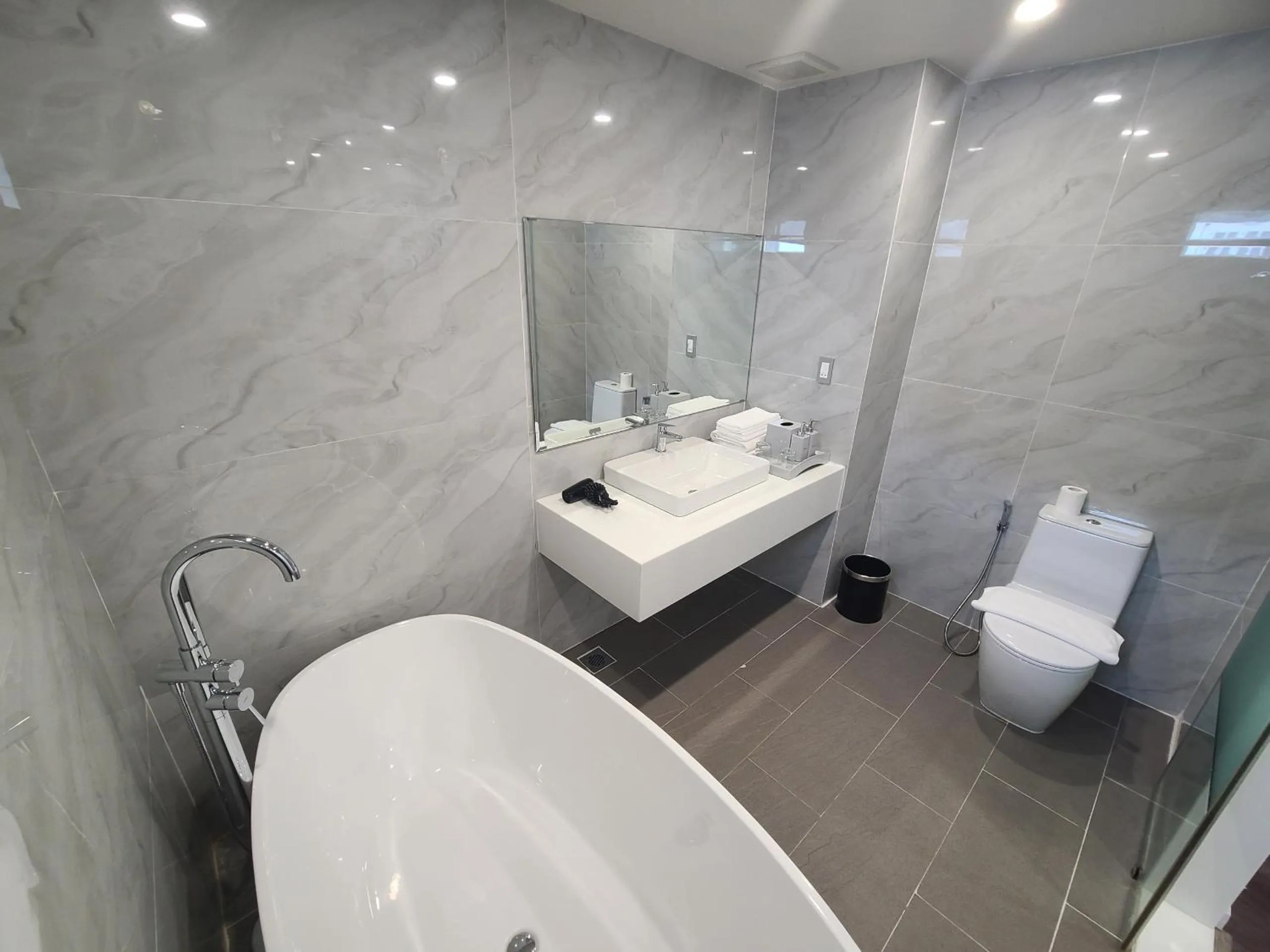 Superior Double Room in The Moon Hotel 3