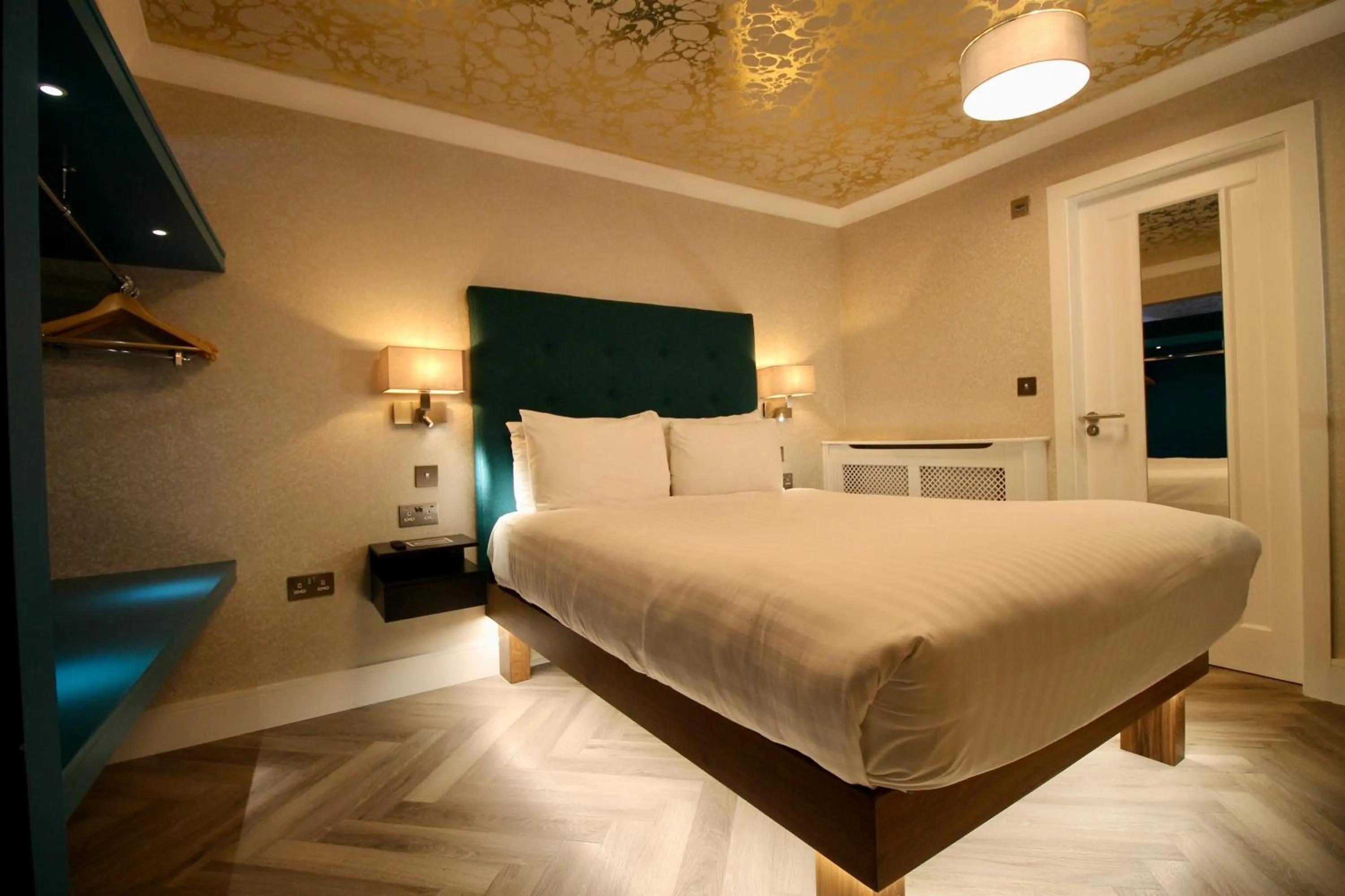 Family Suite in The California - London Kings Cross