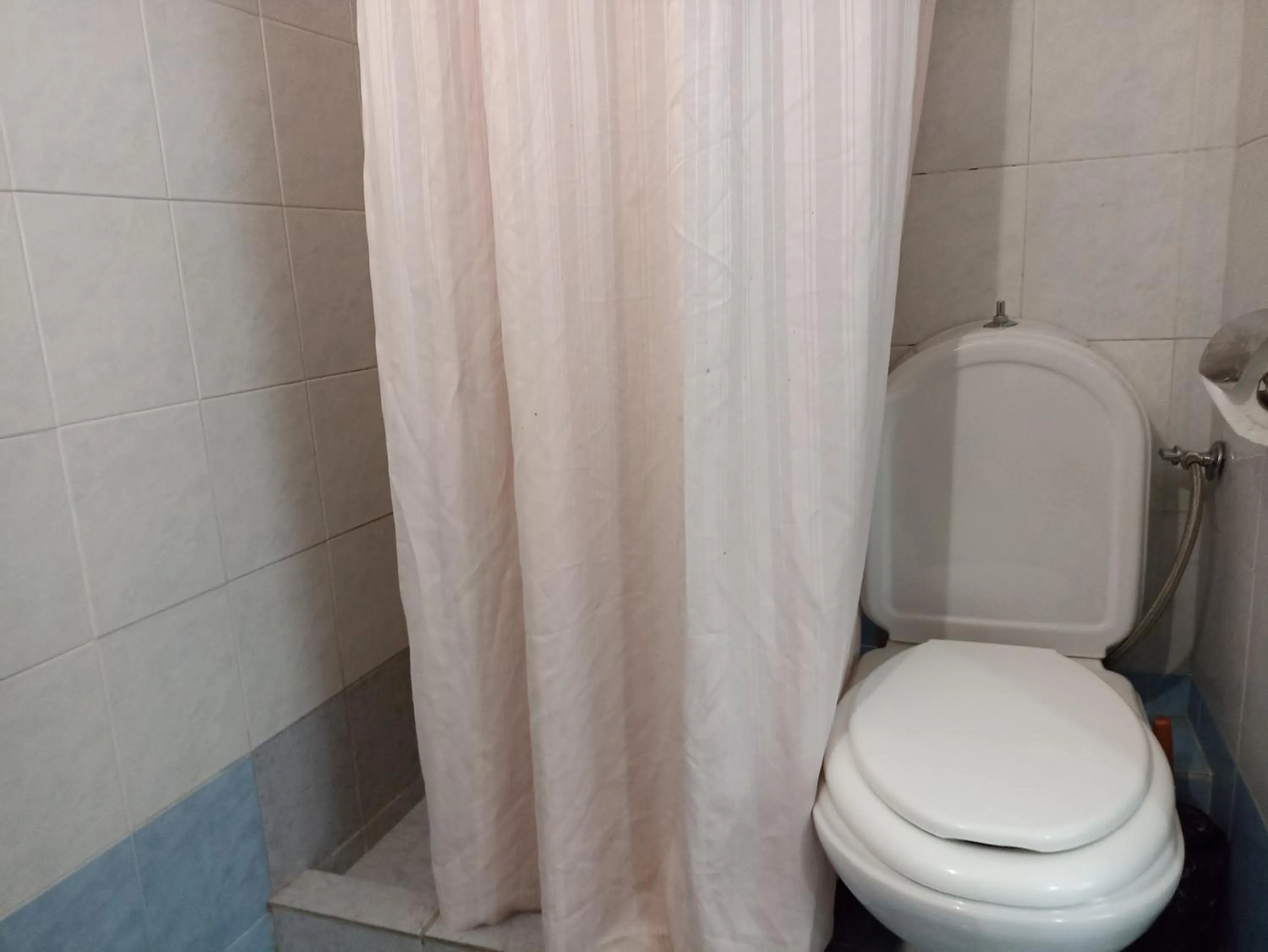 Family Room with Private Bathroom in Elite Hotel