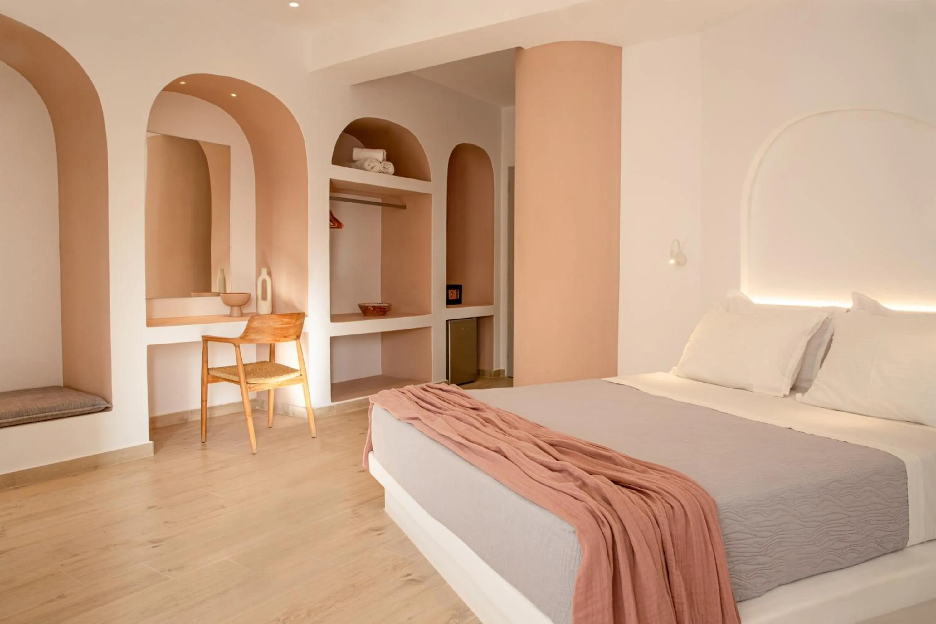 Elegant Suite with Private Plunge Pool in Aloni Hotel & Suites