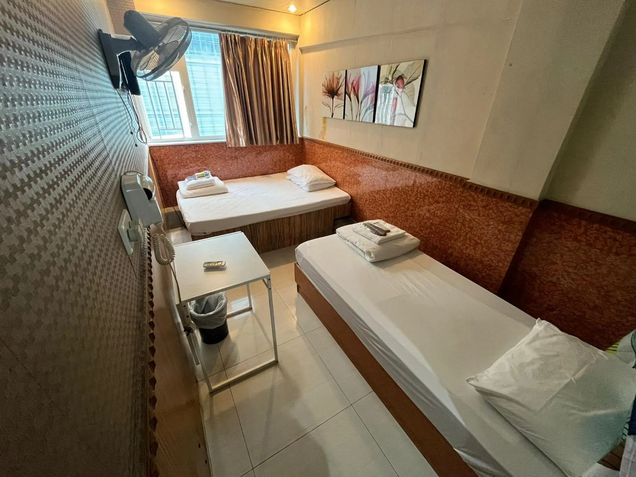 Triple Room in 3D Inn Hong Kong Romance