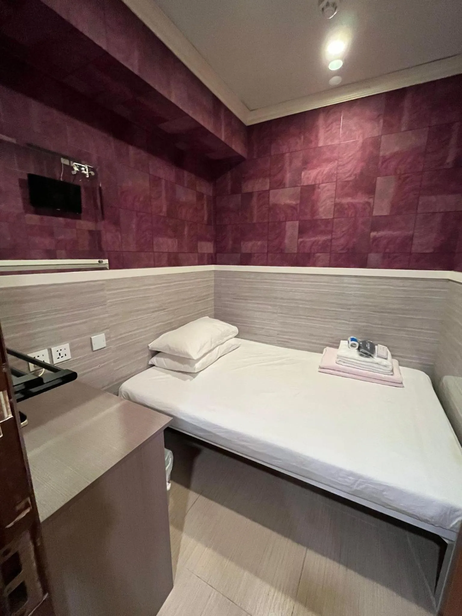 Double Room - single occupancy in 3D Inn Hong Kong Romance