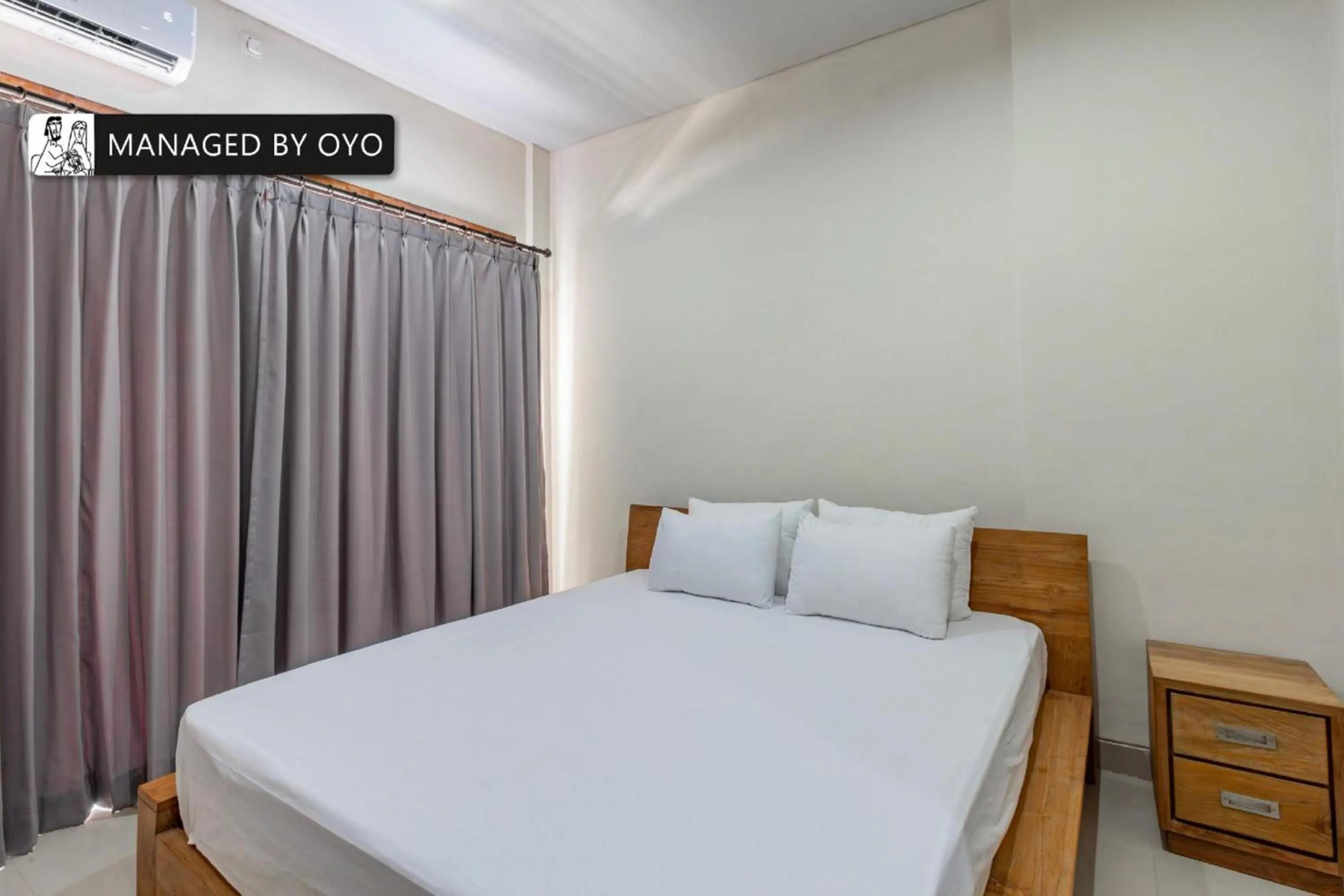 Deluxe King Room in Collection O Near Seminyak Beach Formerly The Kumpi Hotel