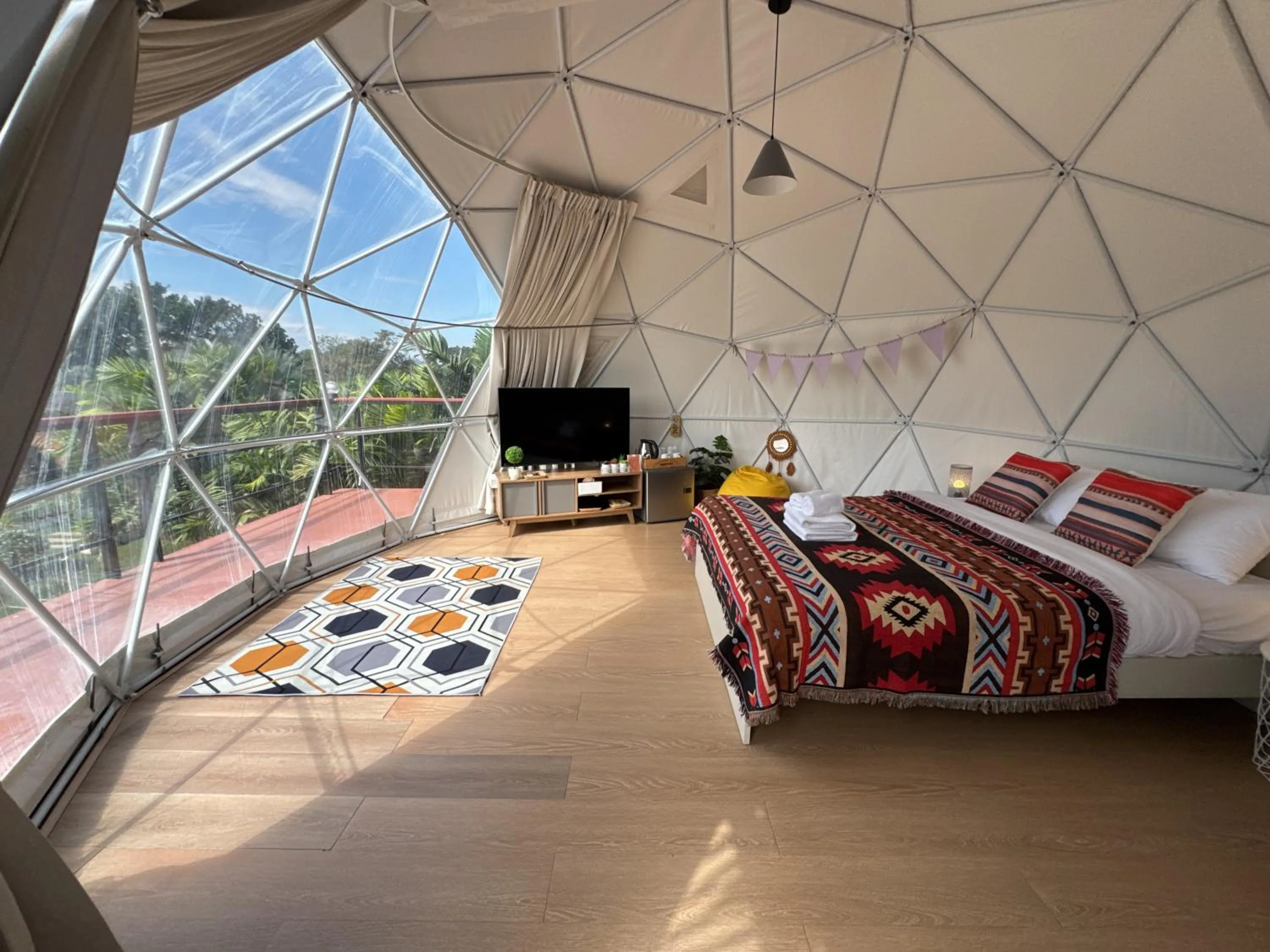 Villa with Private Pool in The Campster Kanchanaburi