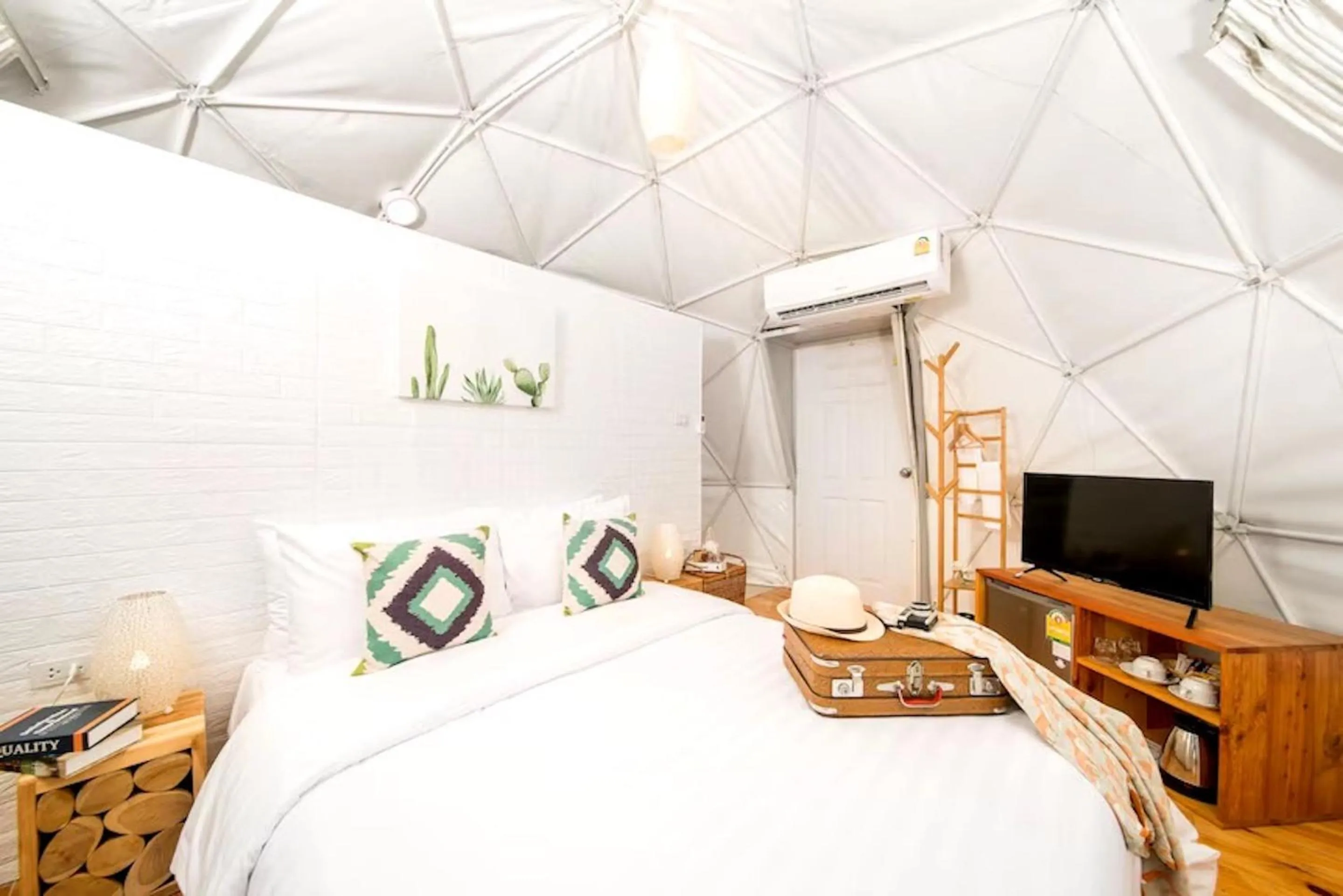 Glamping Dome in The Campster Kanchanaburi