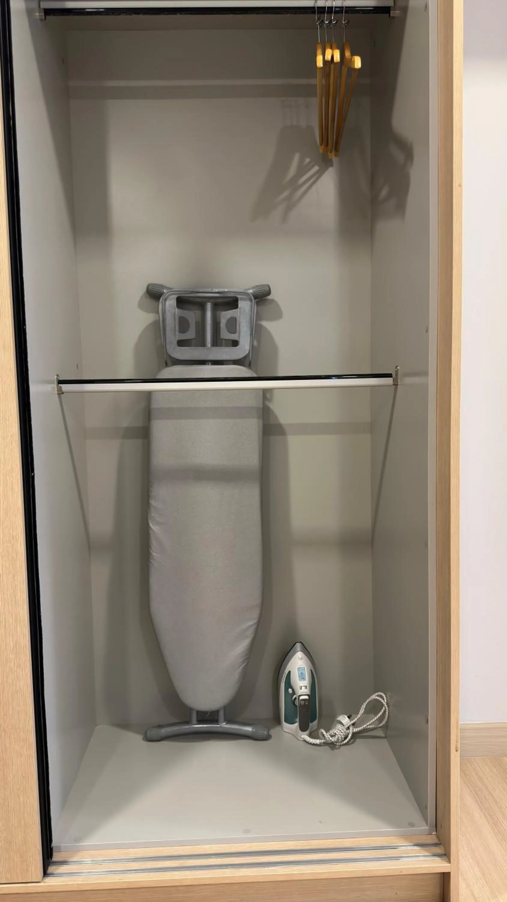 Executive 2- Bedroom with 2 FREE Parking Spots in Genting Windmill Homestay