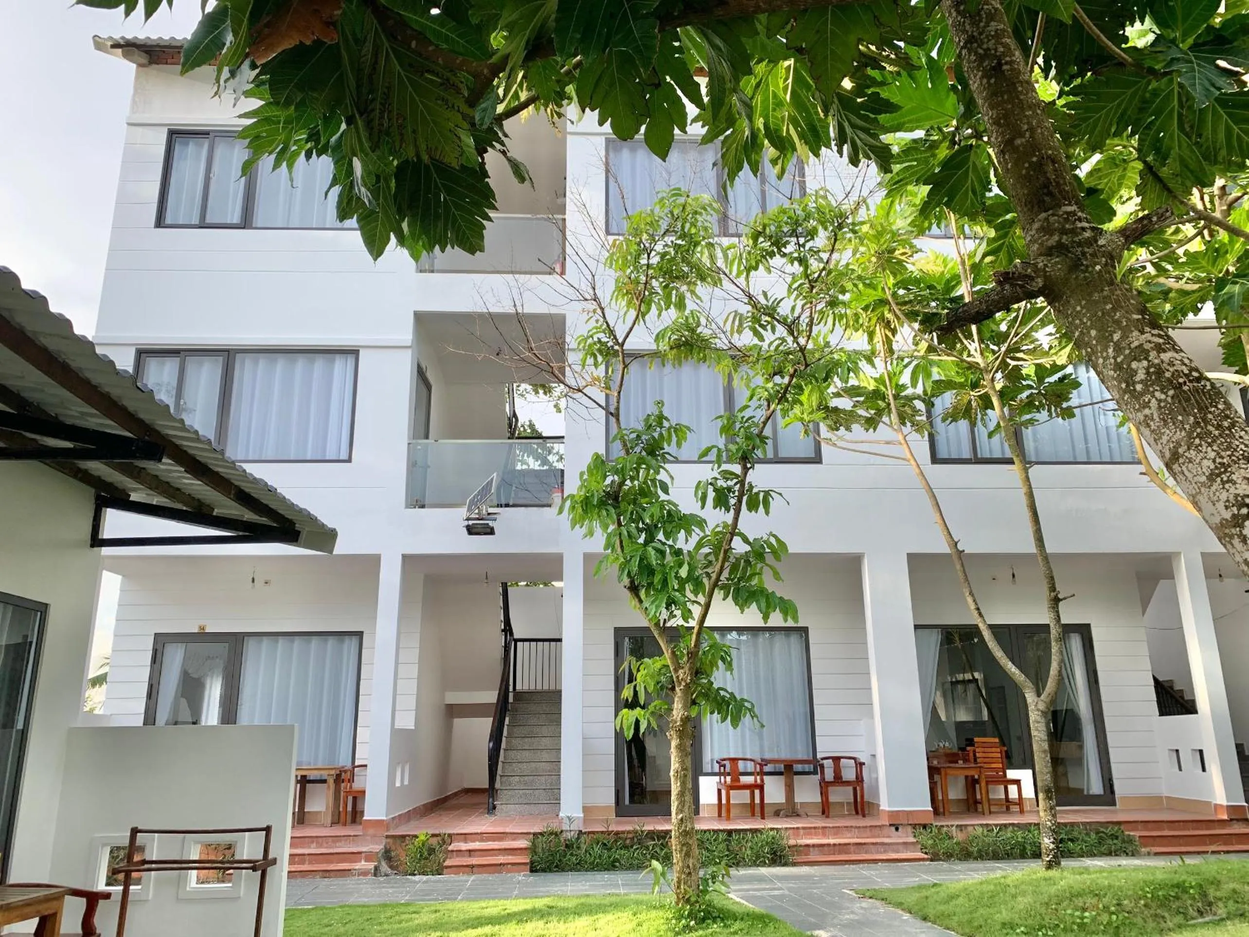 Deluxe Twin Room with Garden View (Building) in Orange Resort