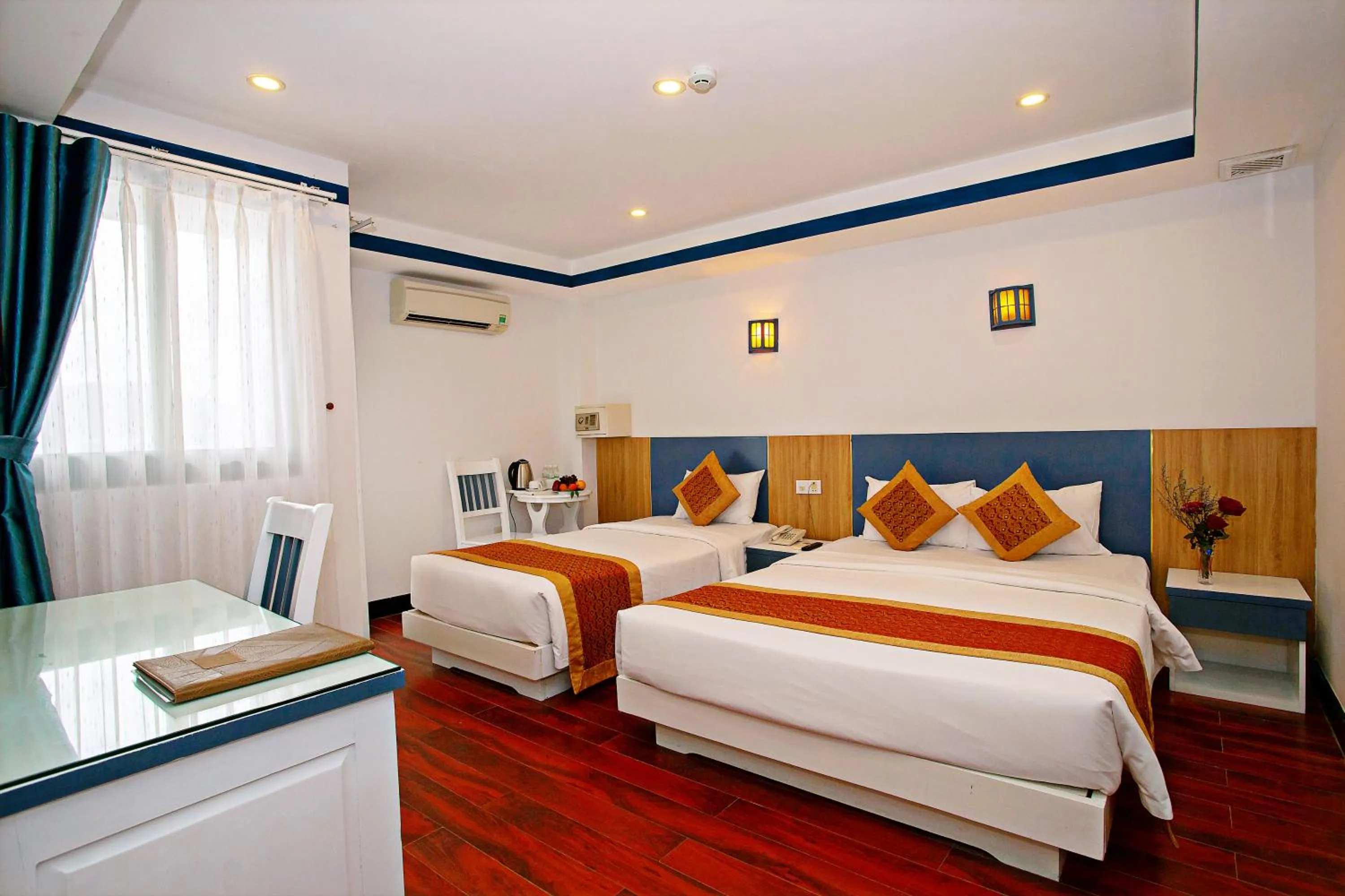 Superior Triple Room with City View in Golden Rain 2 Hotel Nha Trang Beach