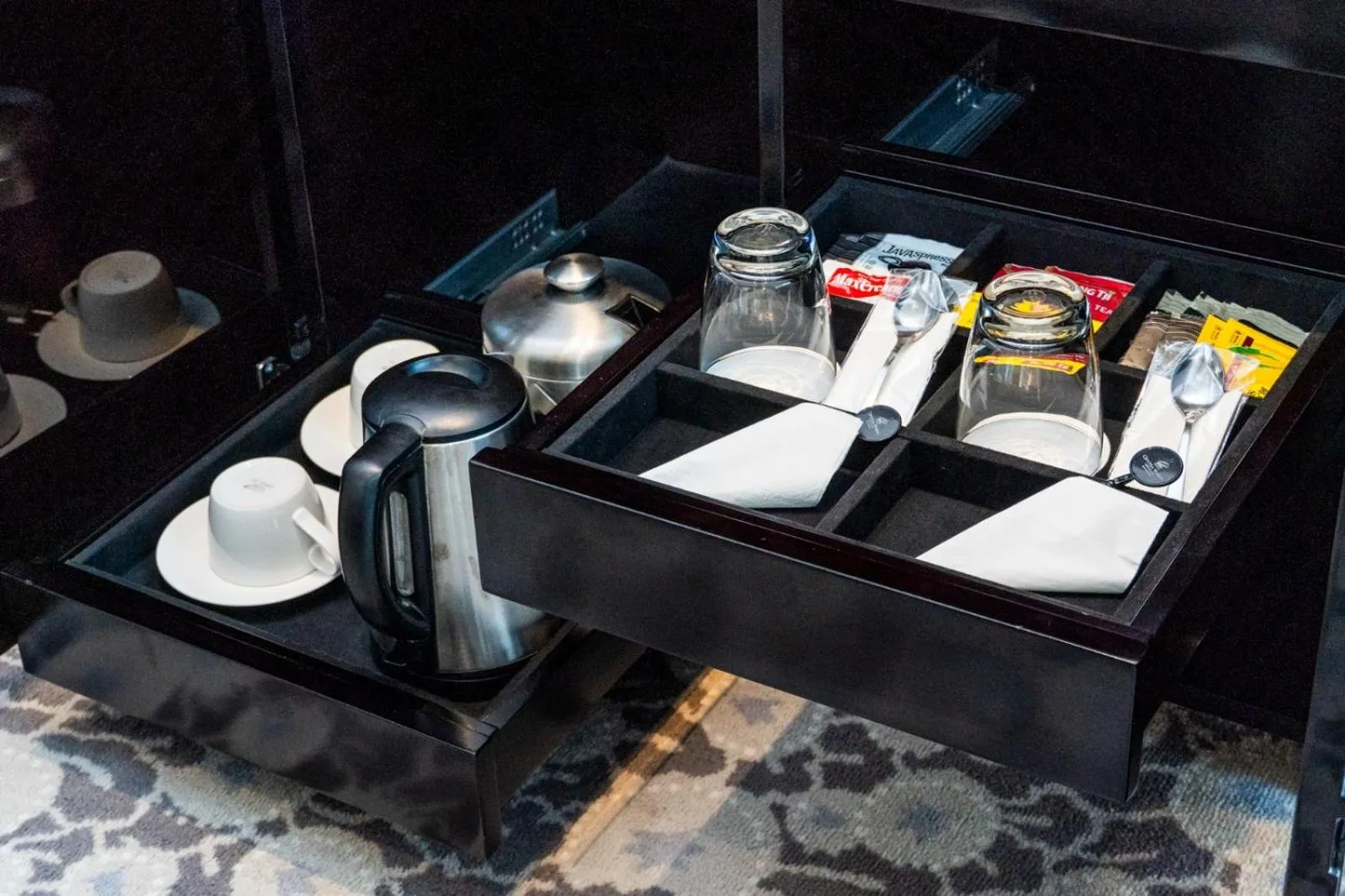 Executive Club Grand Deluxe Room in Hotel Ciputra World Surabaya managed by Swiss-Belhotel International