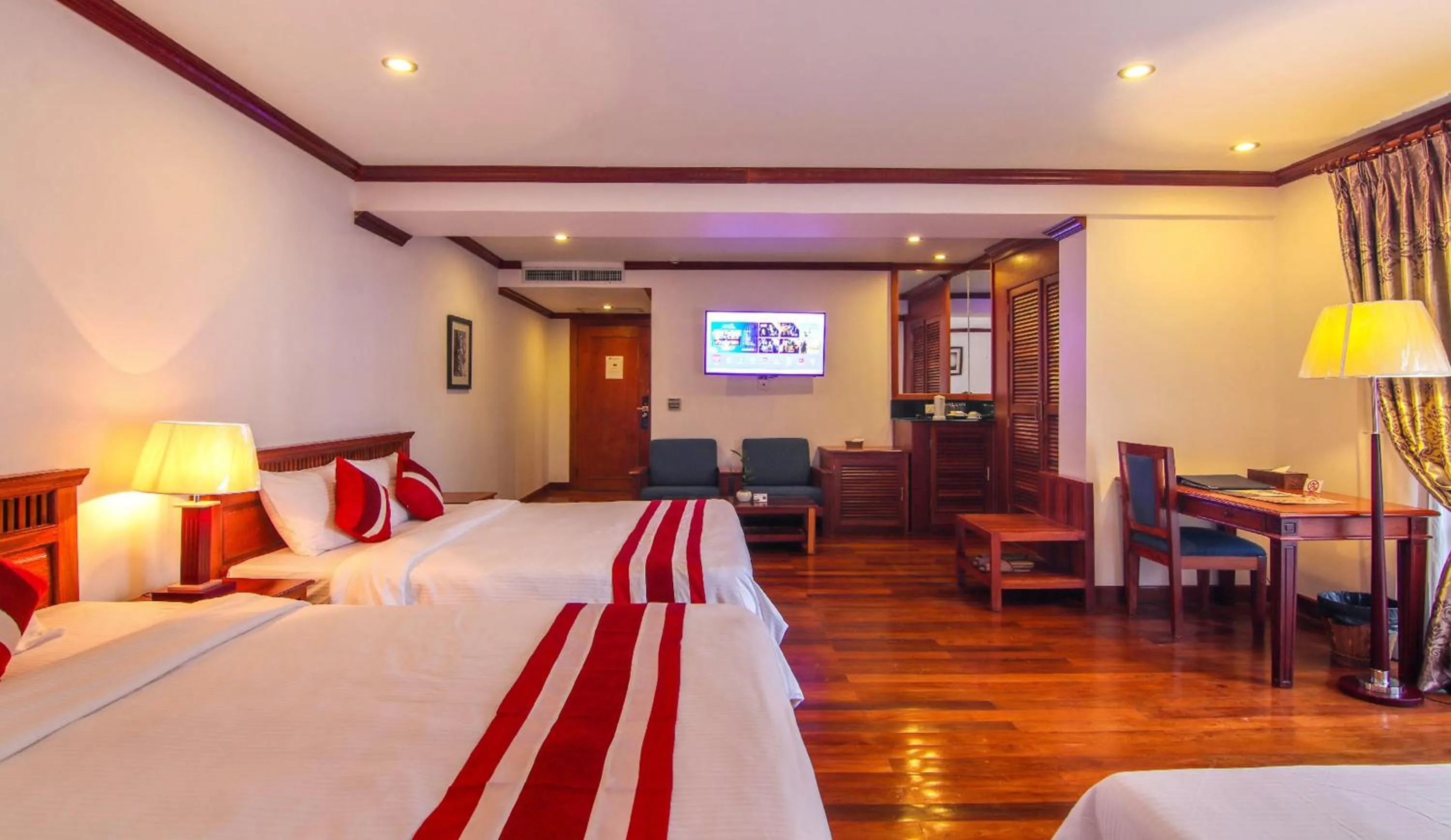 Family Suite with Balcony in Cheathata CTS Hotel Siem Reap