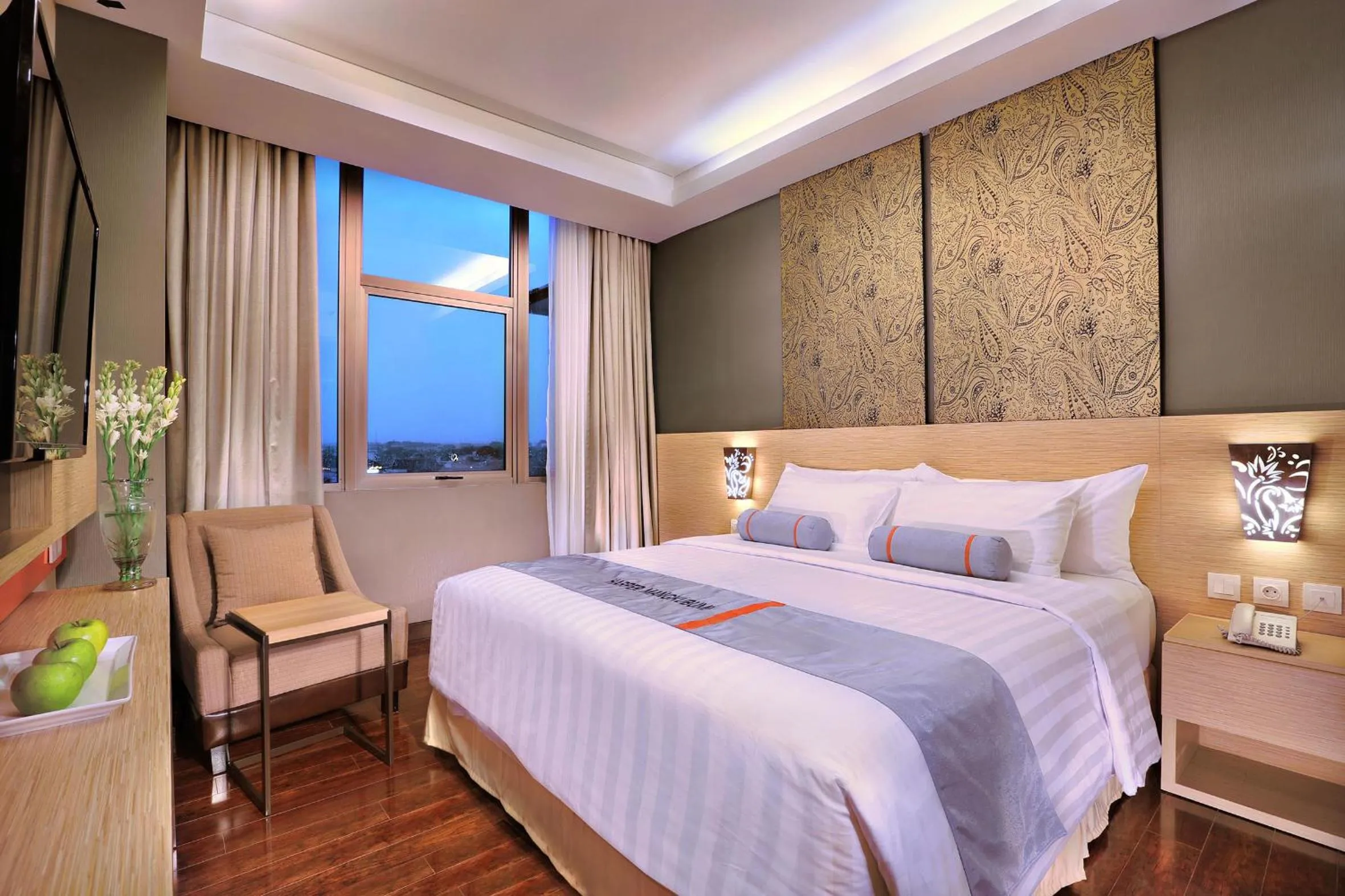 Superior Double Room in Harper Malioboro Yogyakarta by ASTON