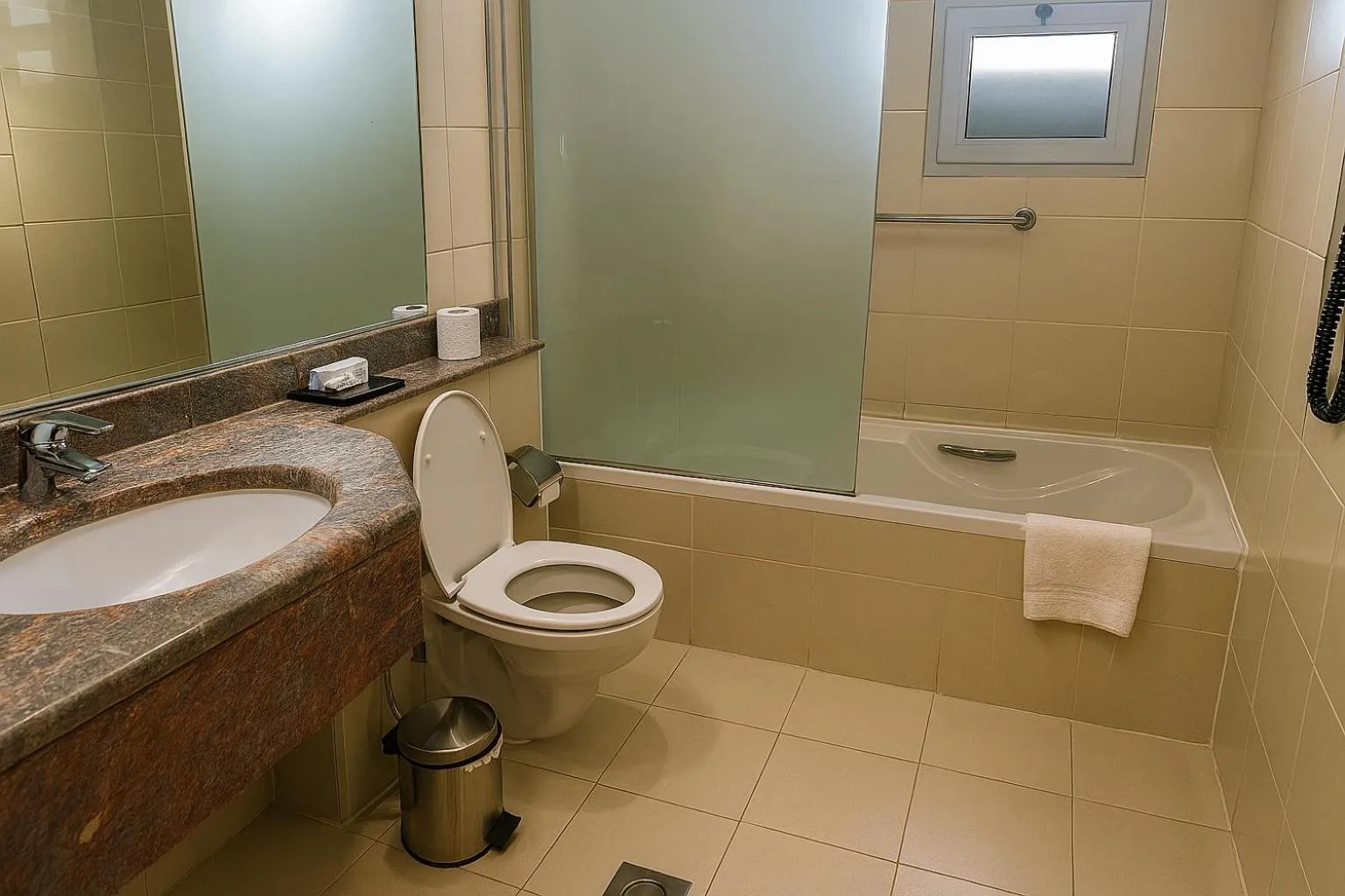 Standard Double or Twin Room in Raviz Center Point Hotel