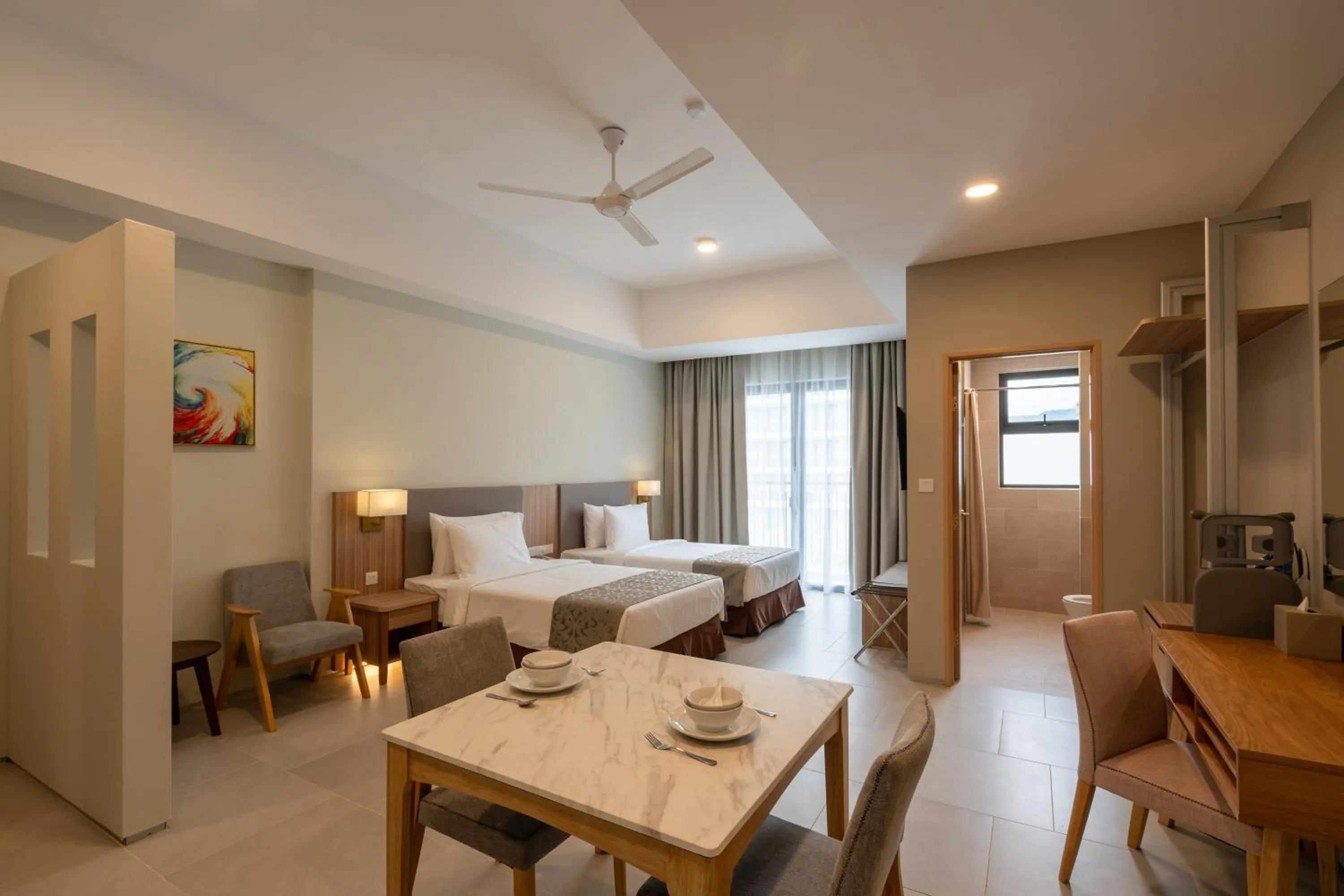 Studio Residence Twin in Zenith Suites Cameron