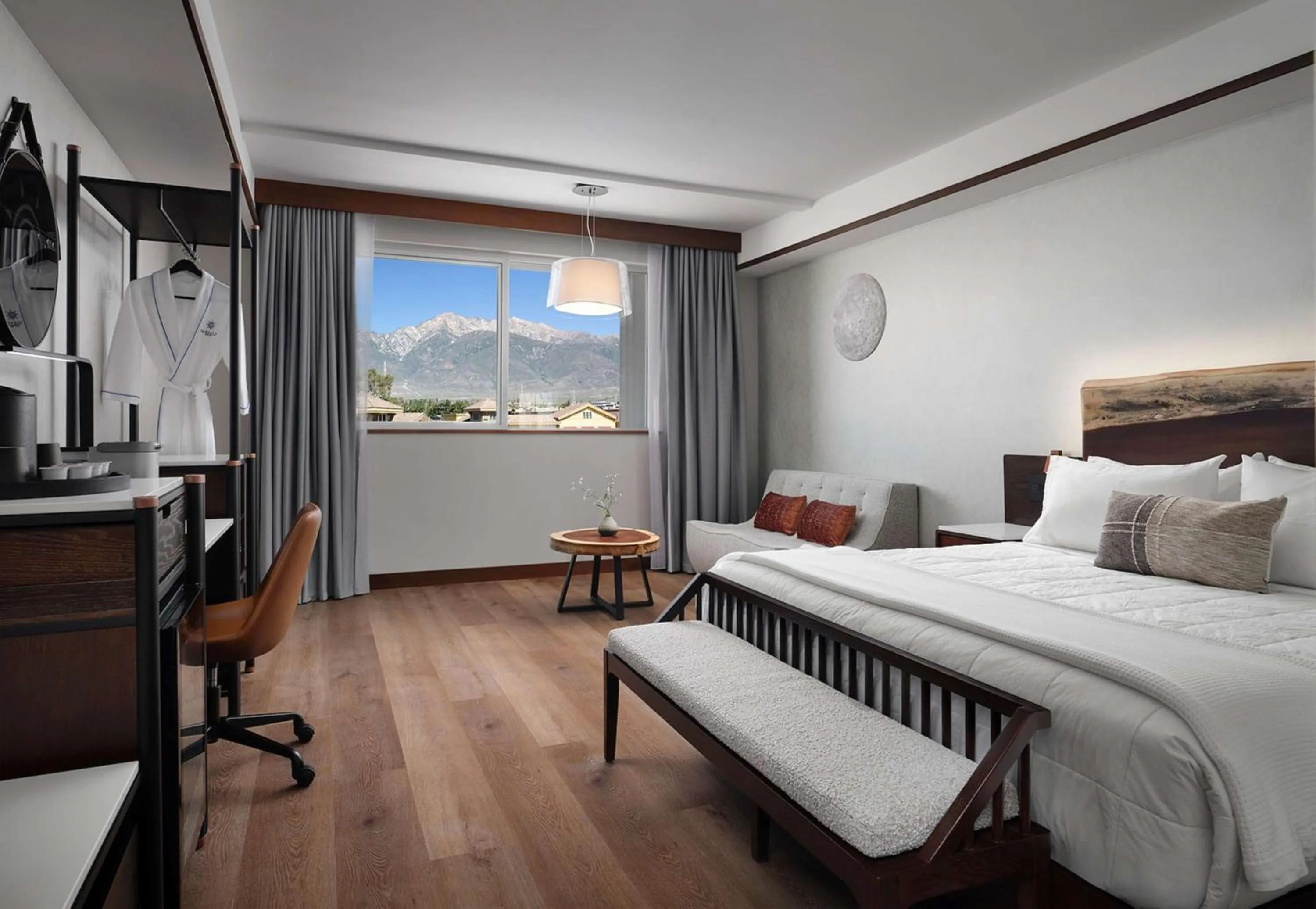 King Room with Moutain View - Hearing Accessible in Sanctity Hotel Rancho Cucamonga, Tapestry Collection Hilton