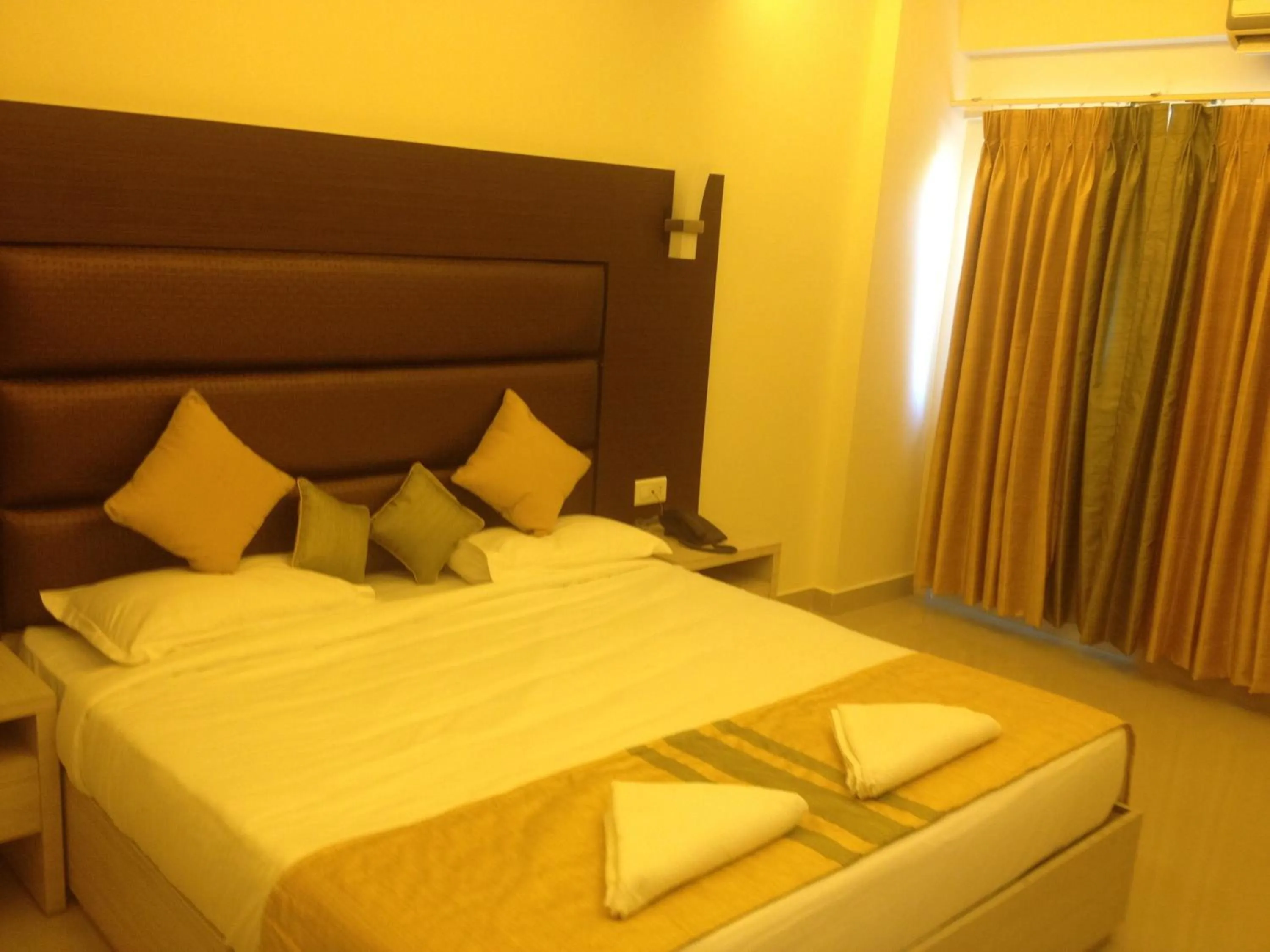 Deluxe Double Room in Hotel Shompen - Port Blair