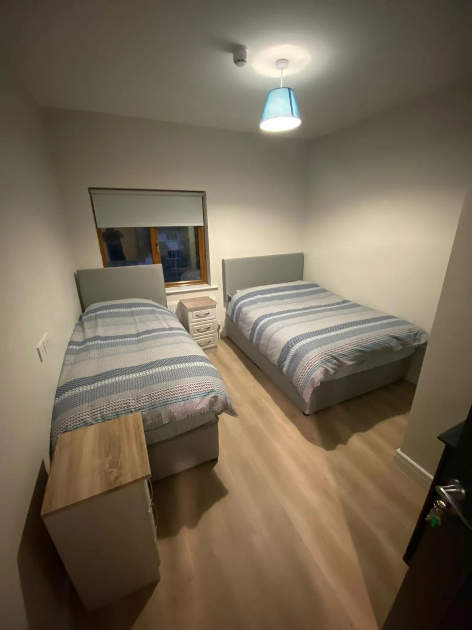 Triple Room with Shared Bathroom in Dromod suites