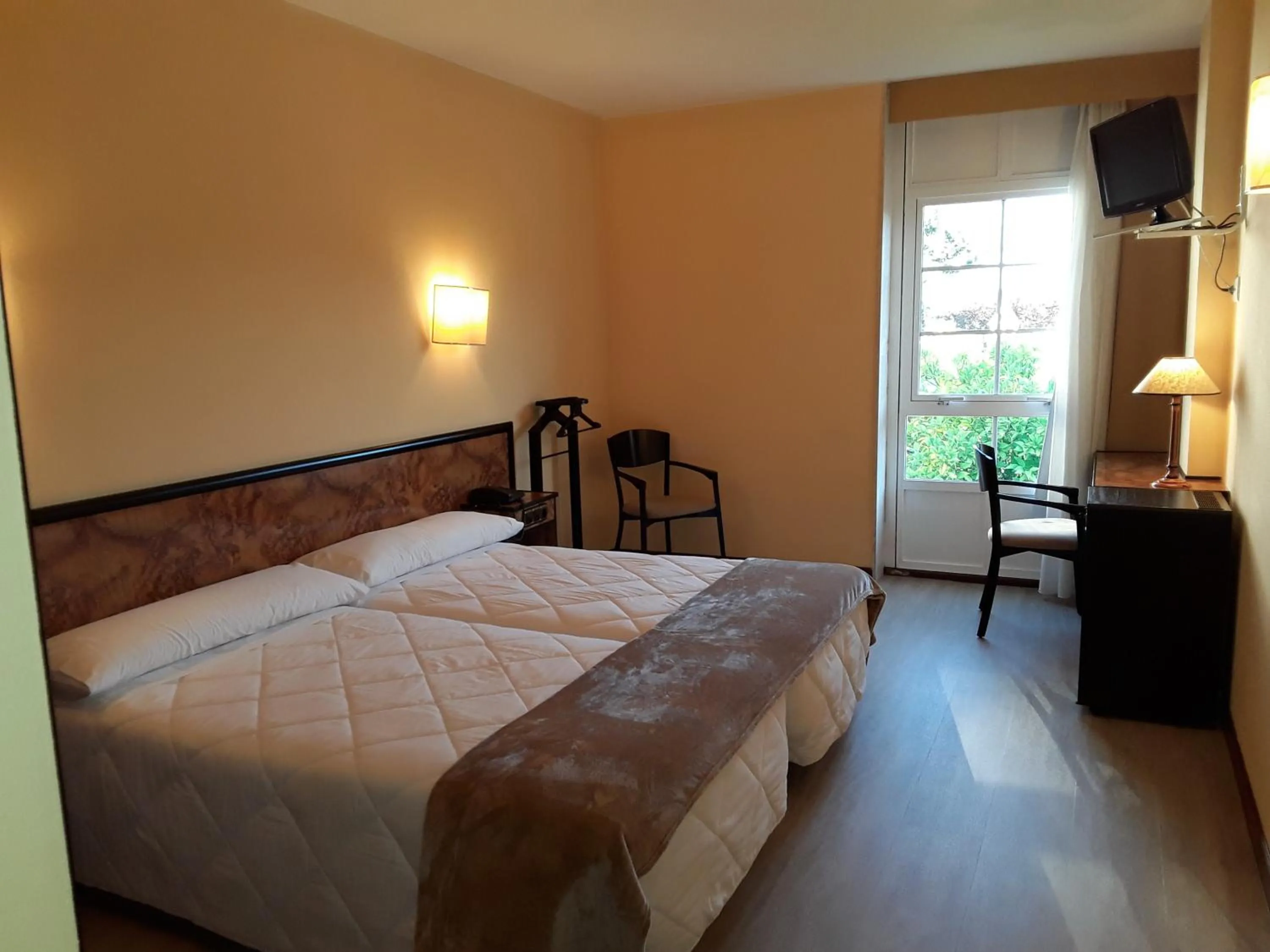 Double or Twin Room in Hotel Castro