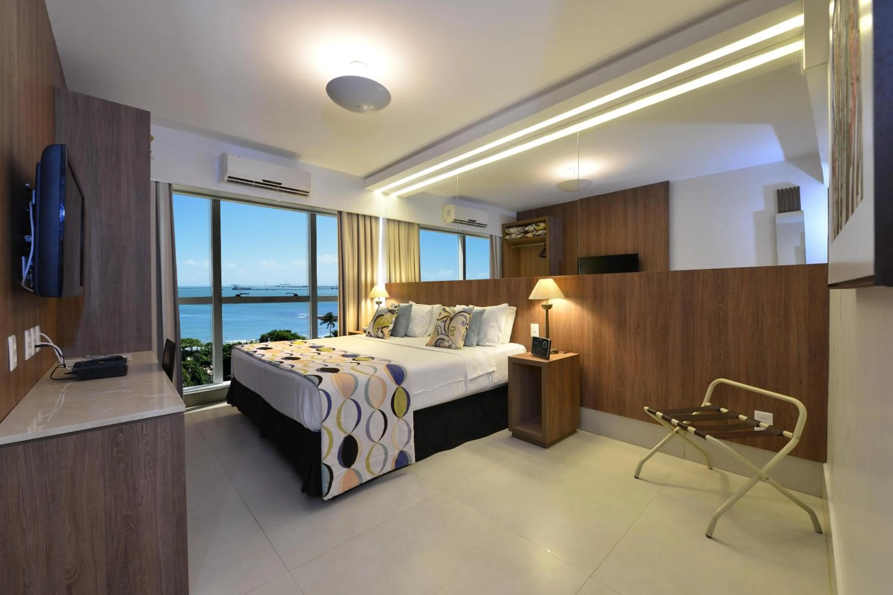 Deluxe Double Room with Sea View in Hotel Beira Mar