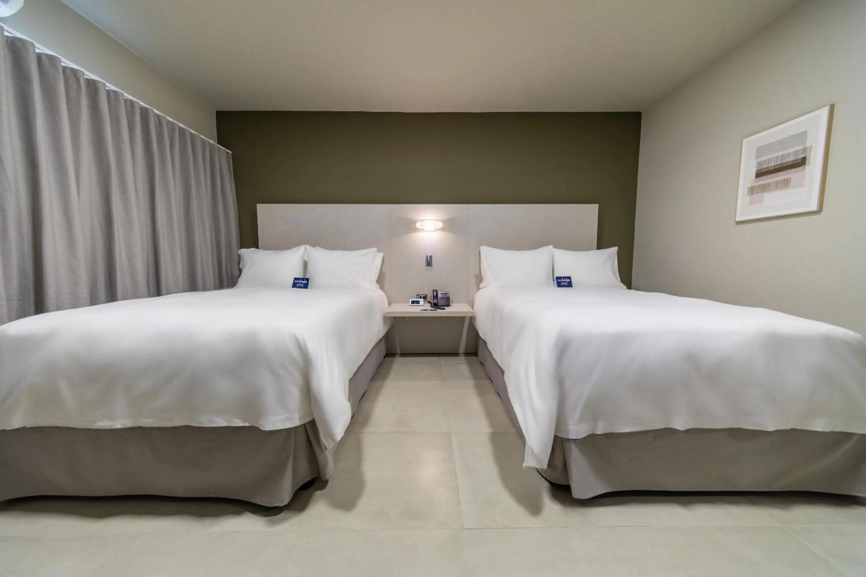 Deluxe Suite in Cedrela