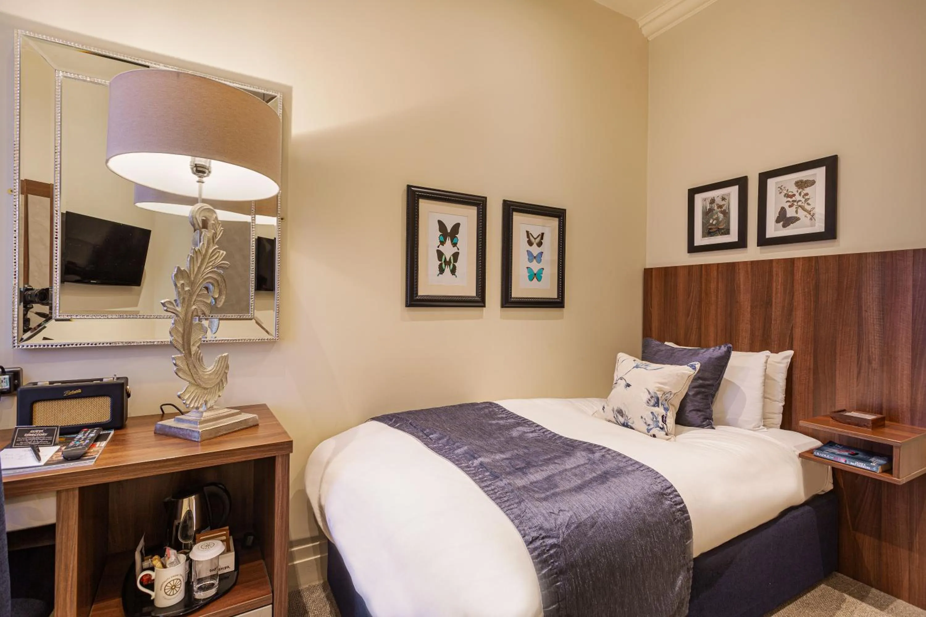 Classic Single Room in The Kings Head Hotel, Richmond, North Yorkshire - The Coaching Inn Group