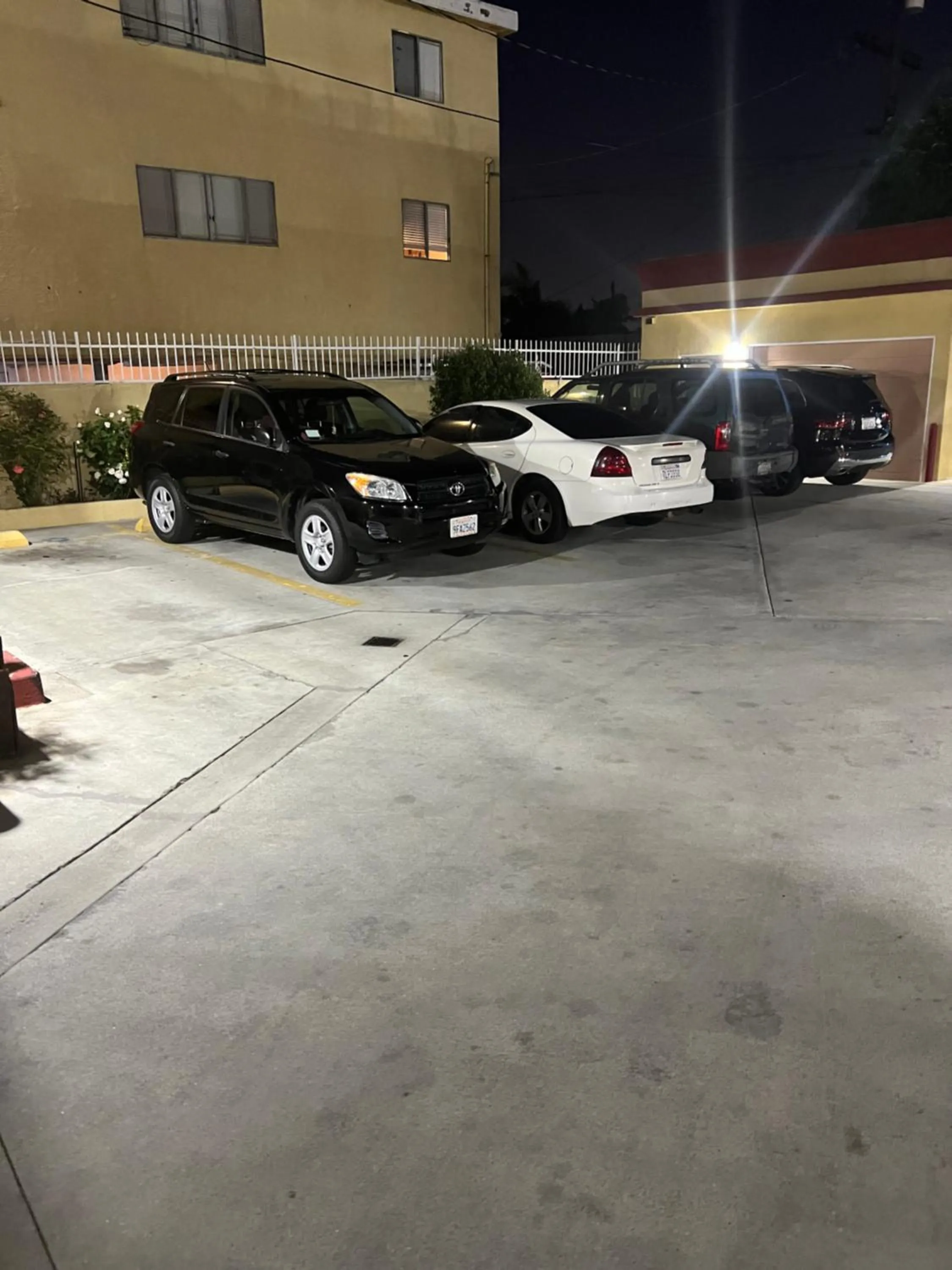 Deluxe Queen Room in King Motel