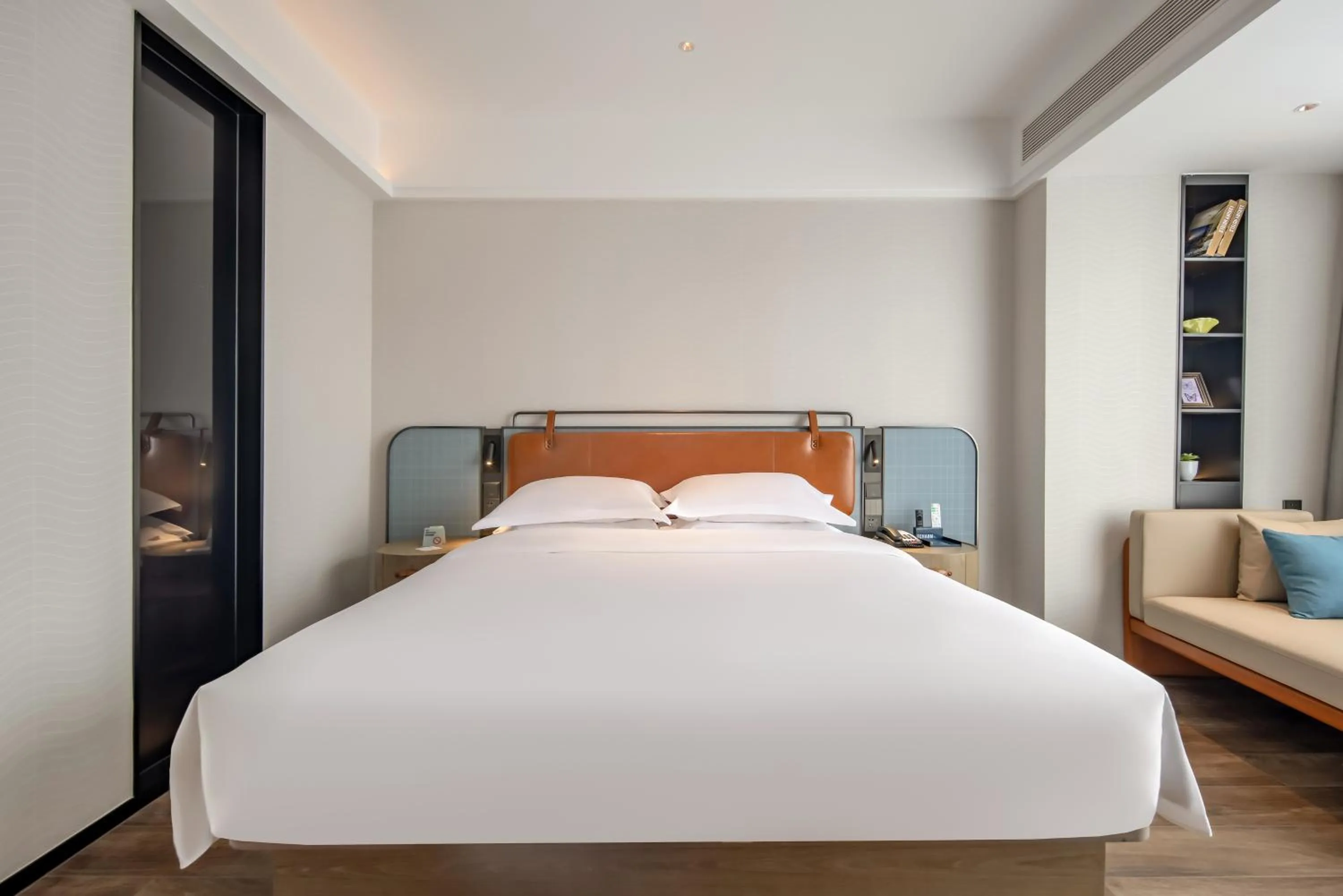 Deluxe Queen Room - single occupancy in Eharm Hotel Baise Jingxi Jinxiu Ancient Town