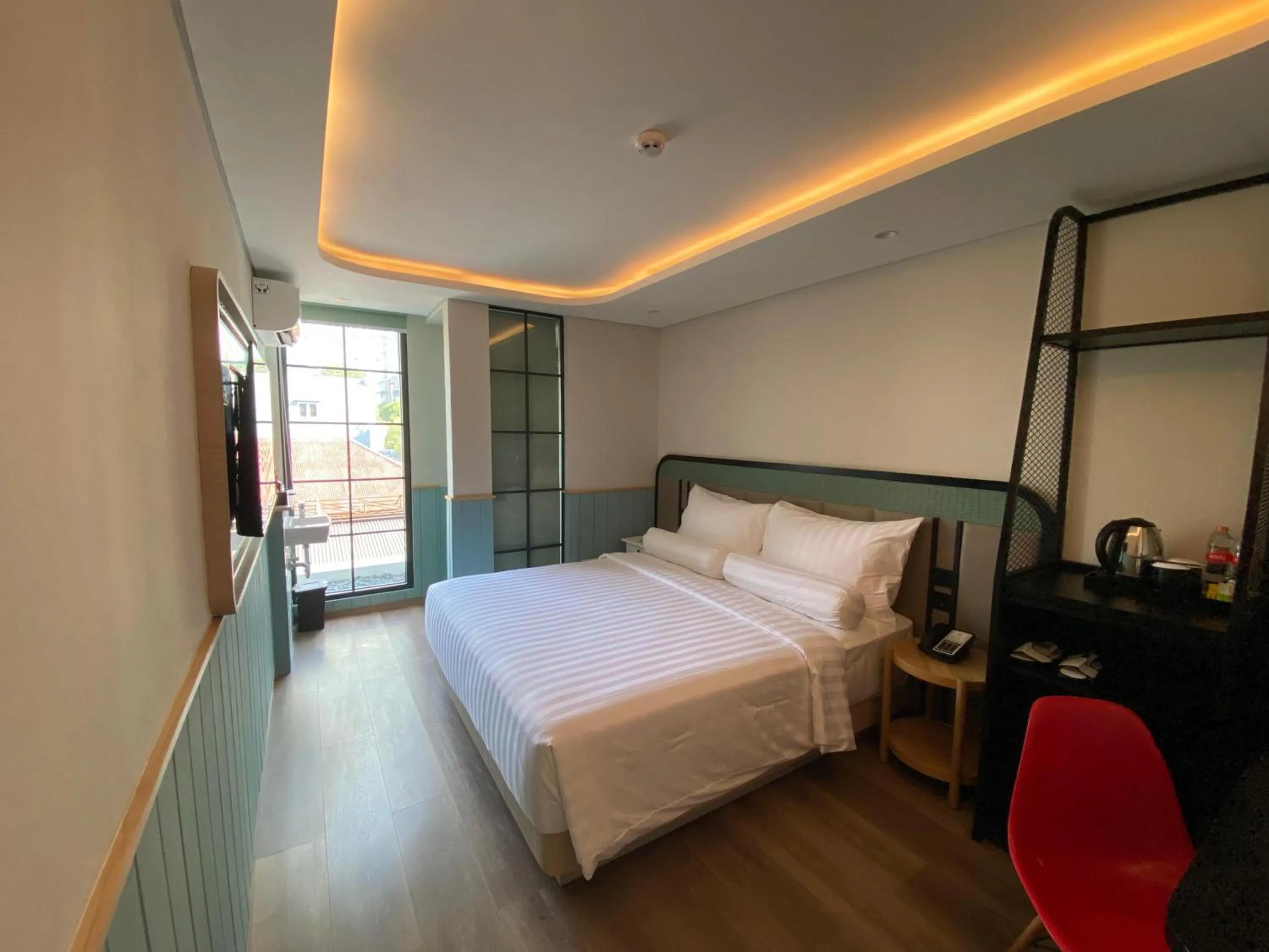 Superior Double Room in Luxeur Jakarta - Setiabudi
