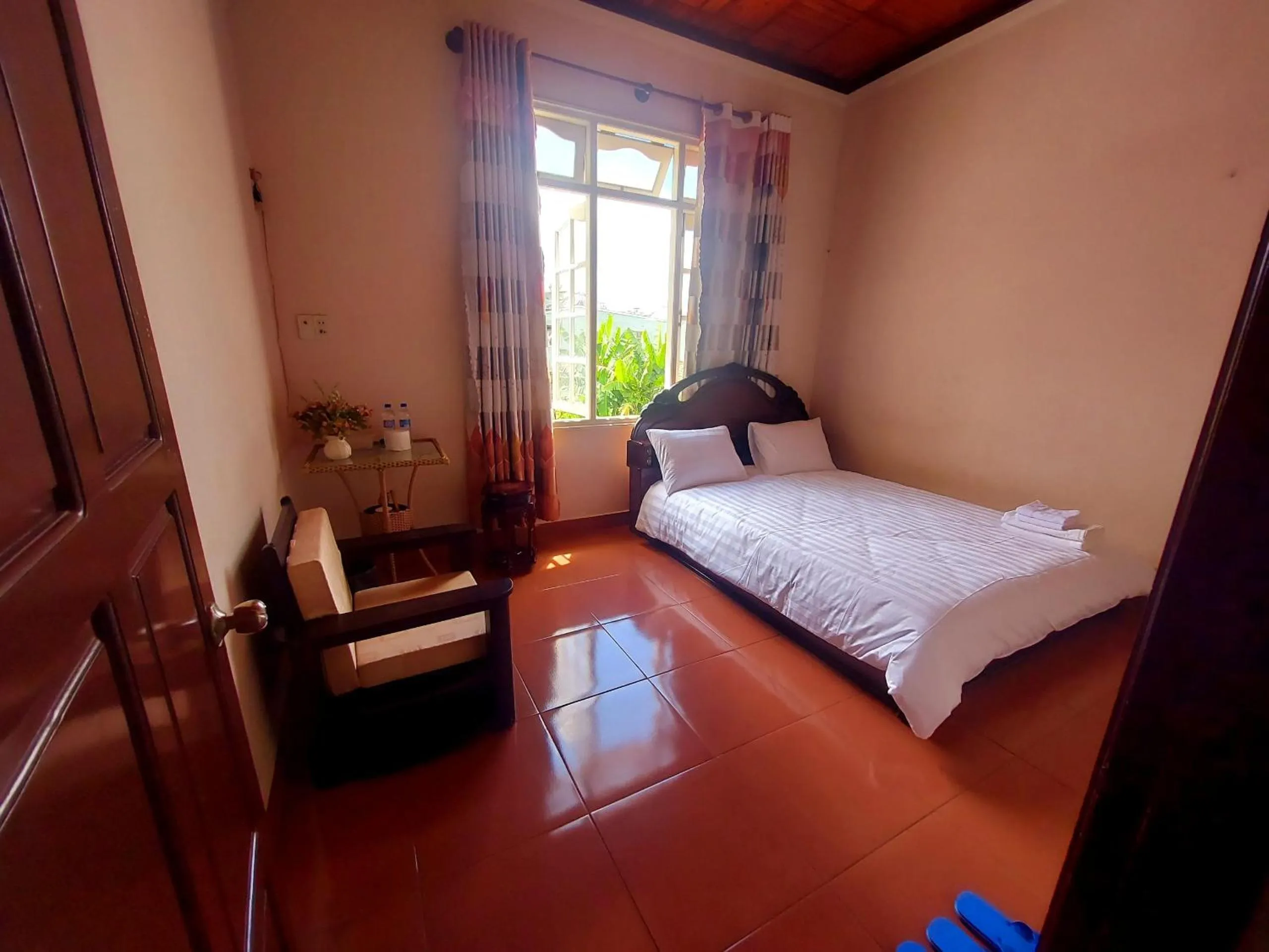 Deluxe Double Room in OYO 1244 H&k Villa
