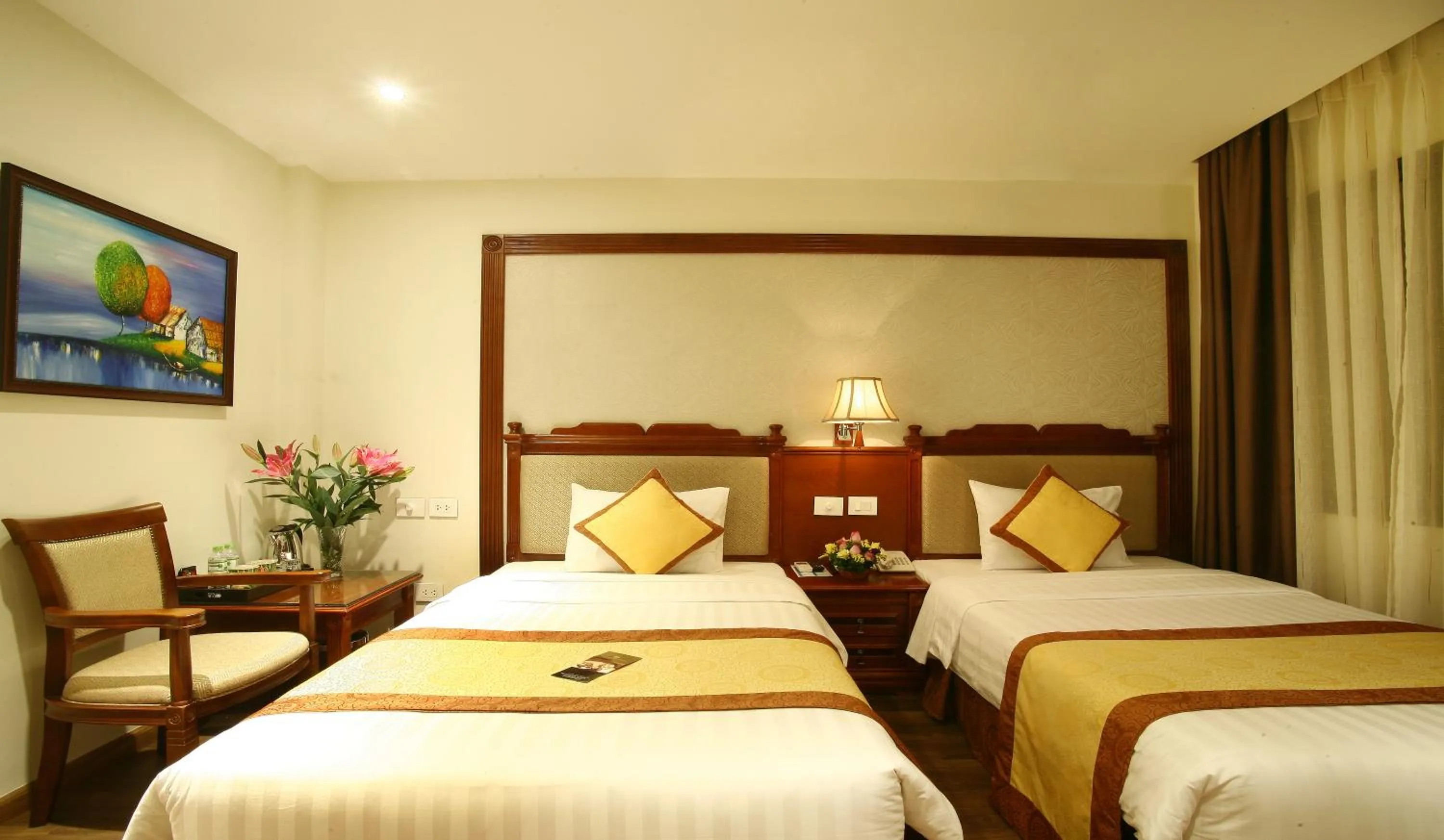 Standard Double or Twin Room in Western Hanoi Hotel