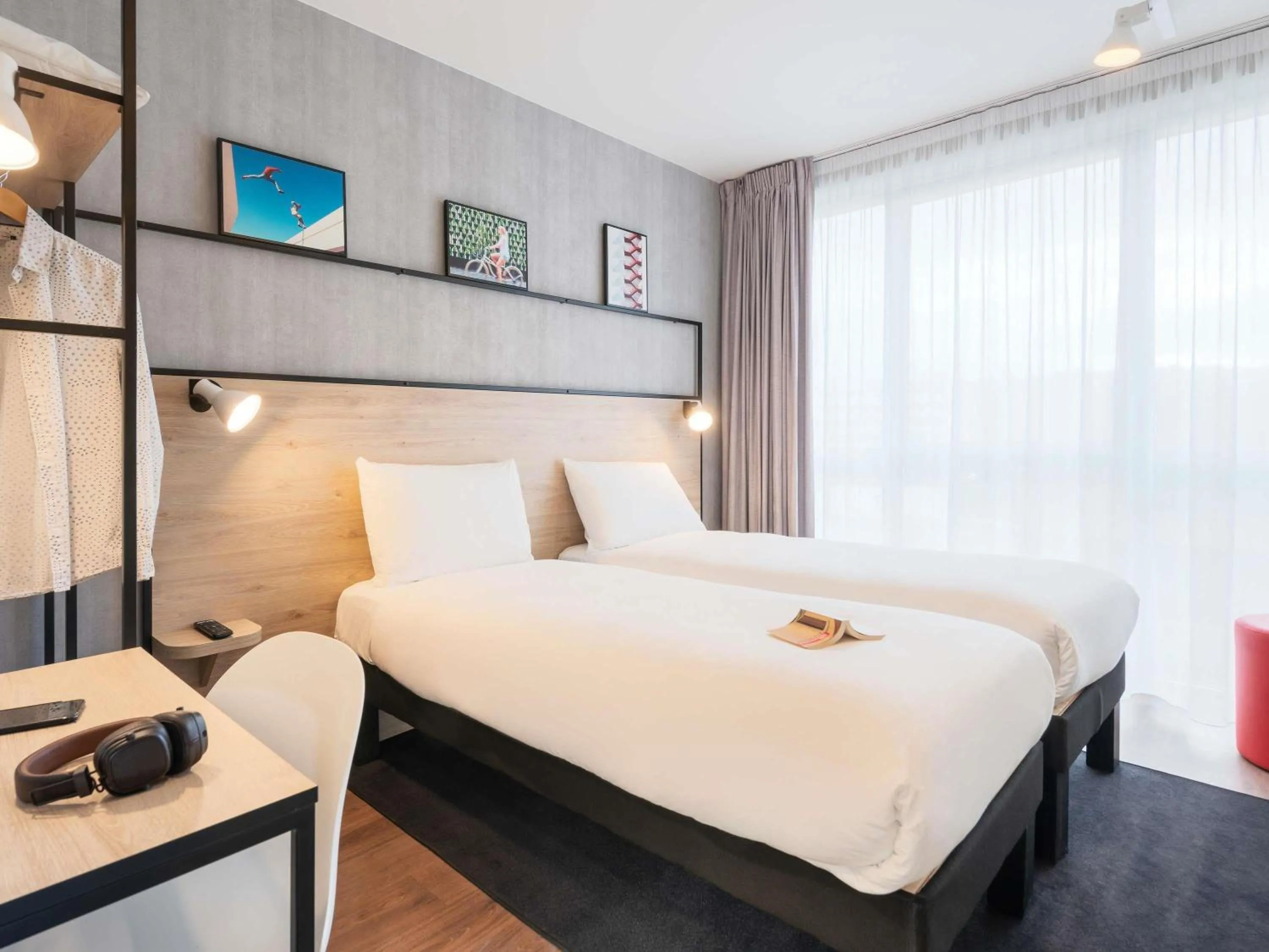 Standard Room with Two Beds in ibis Acheres St Germain en Laye