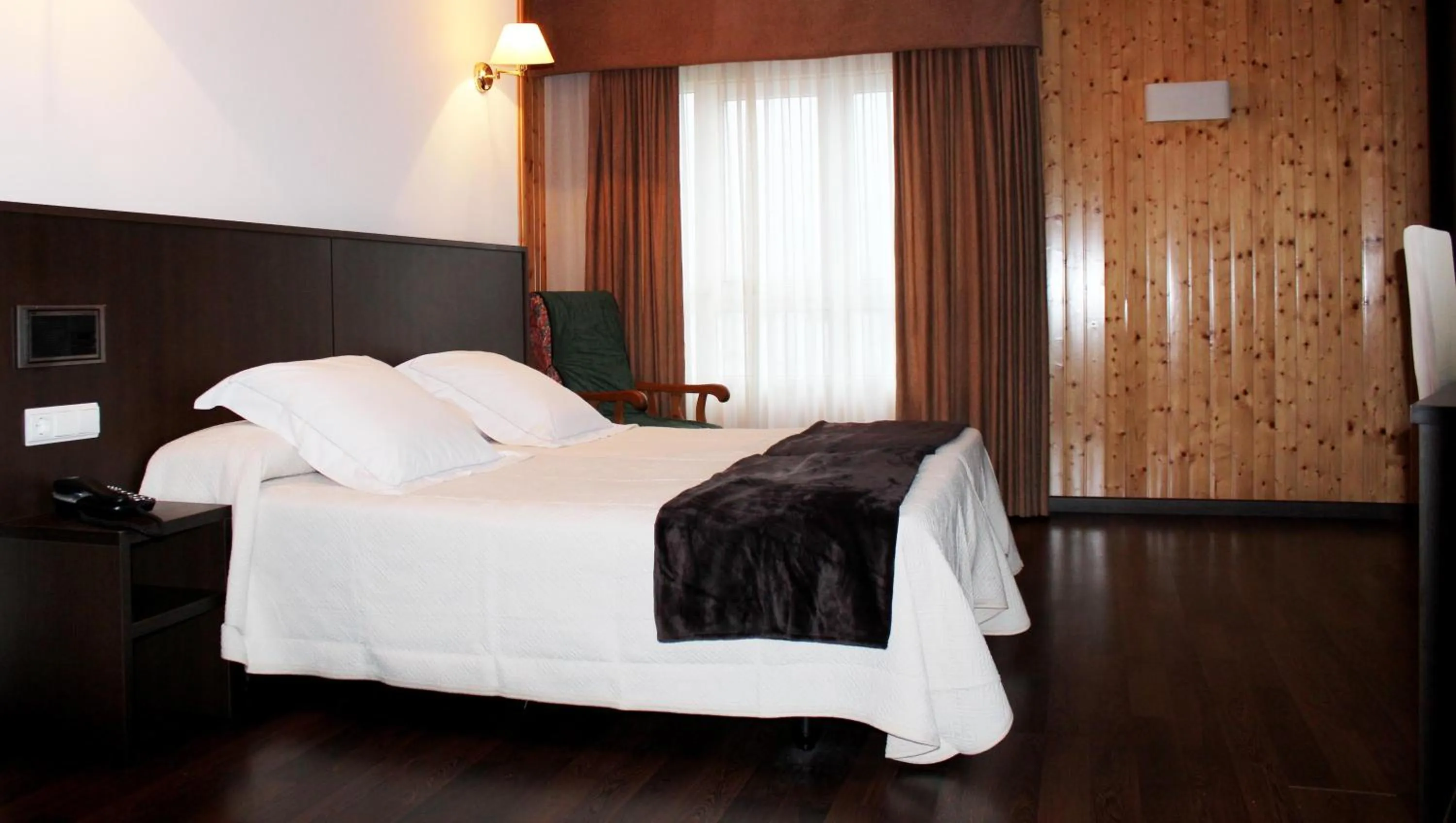Double or Twin Room (1-2 Adults) in Hotel Park