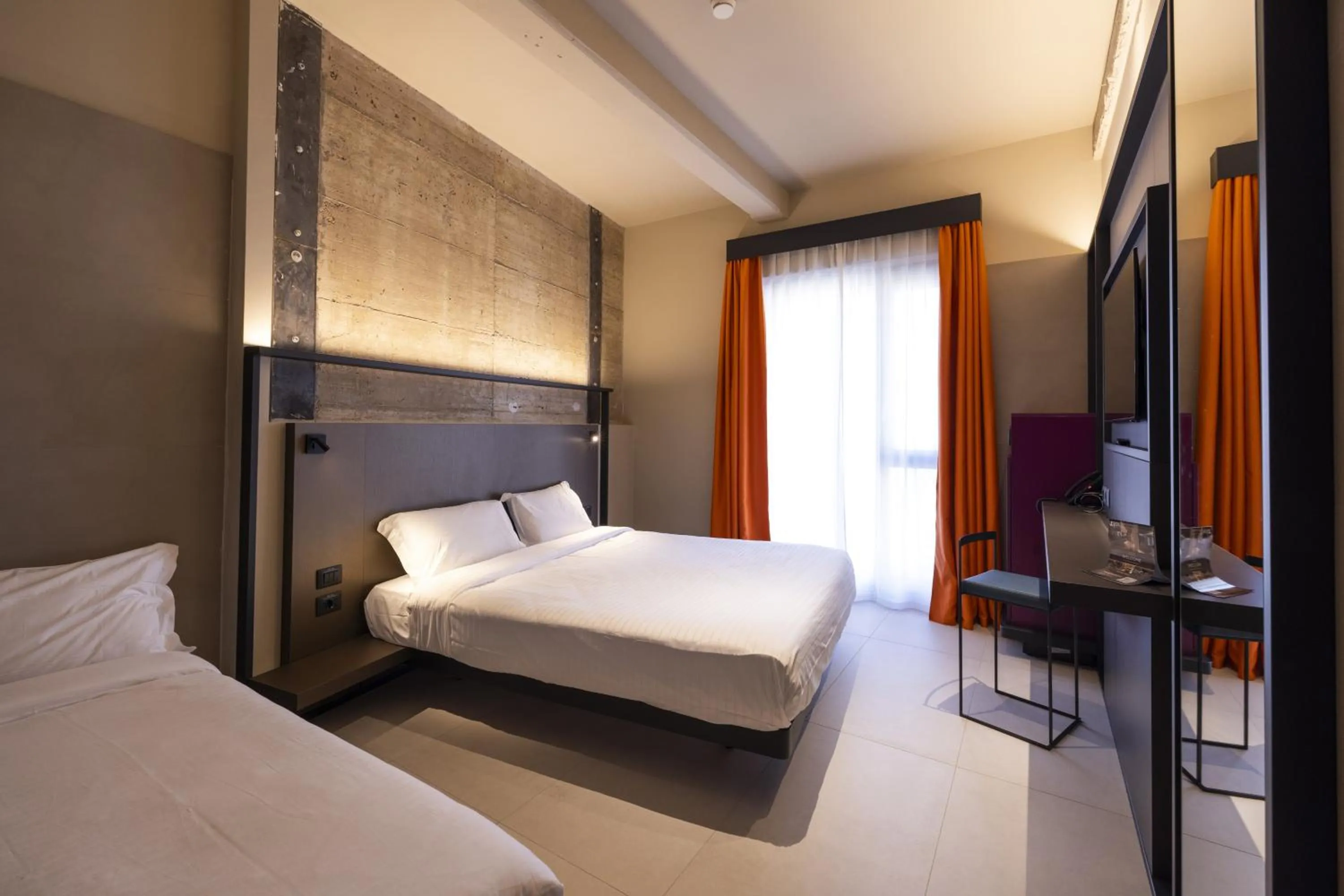 Triple Room in Joy 124 Hotel Milano