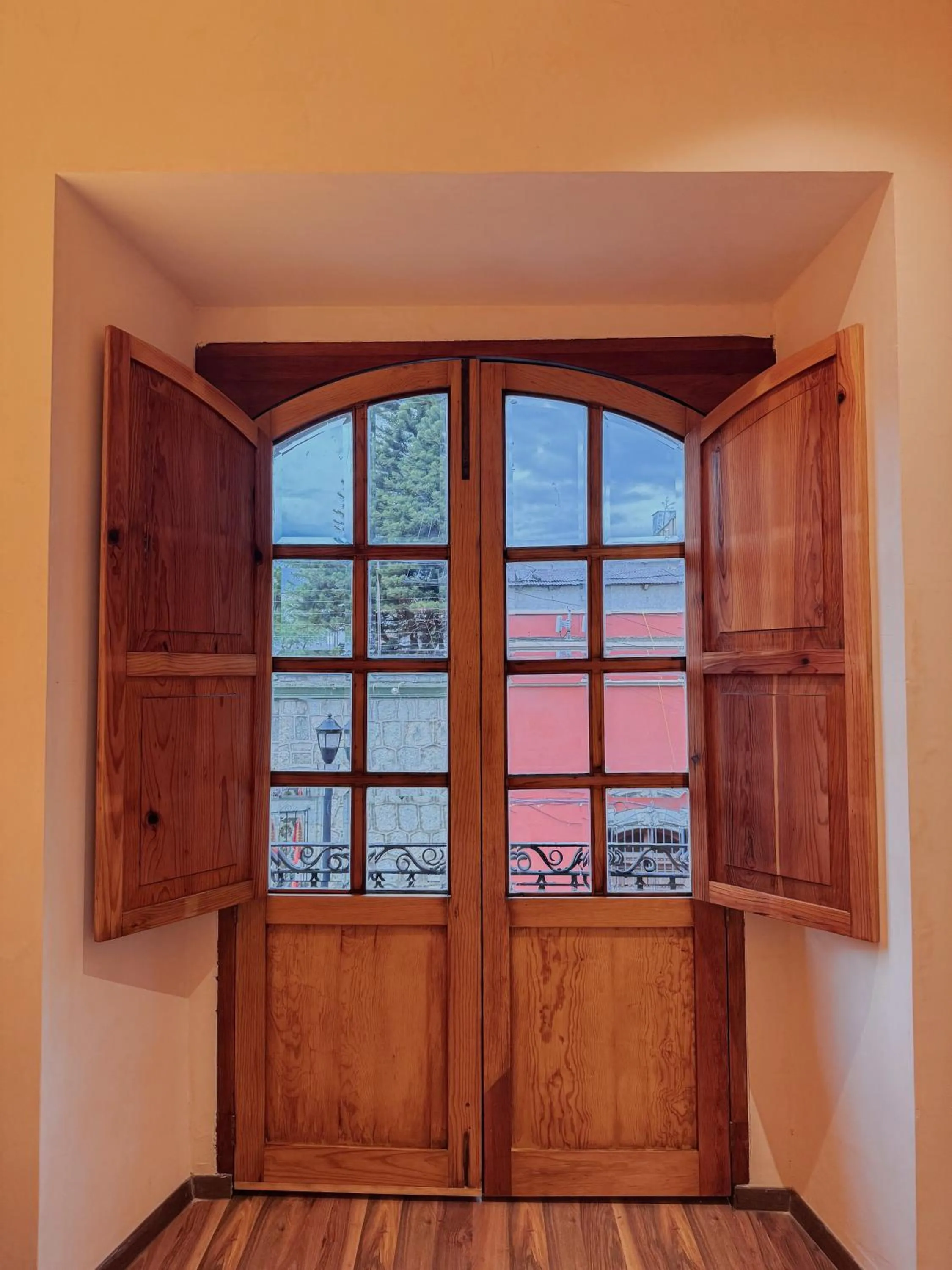 Deluxe Queen Room in Sauvé Casa Boutique