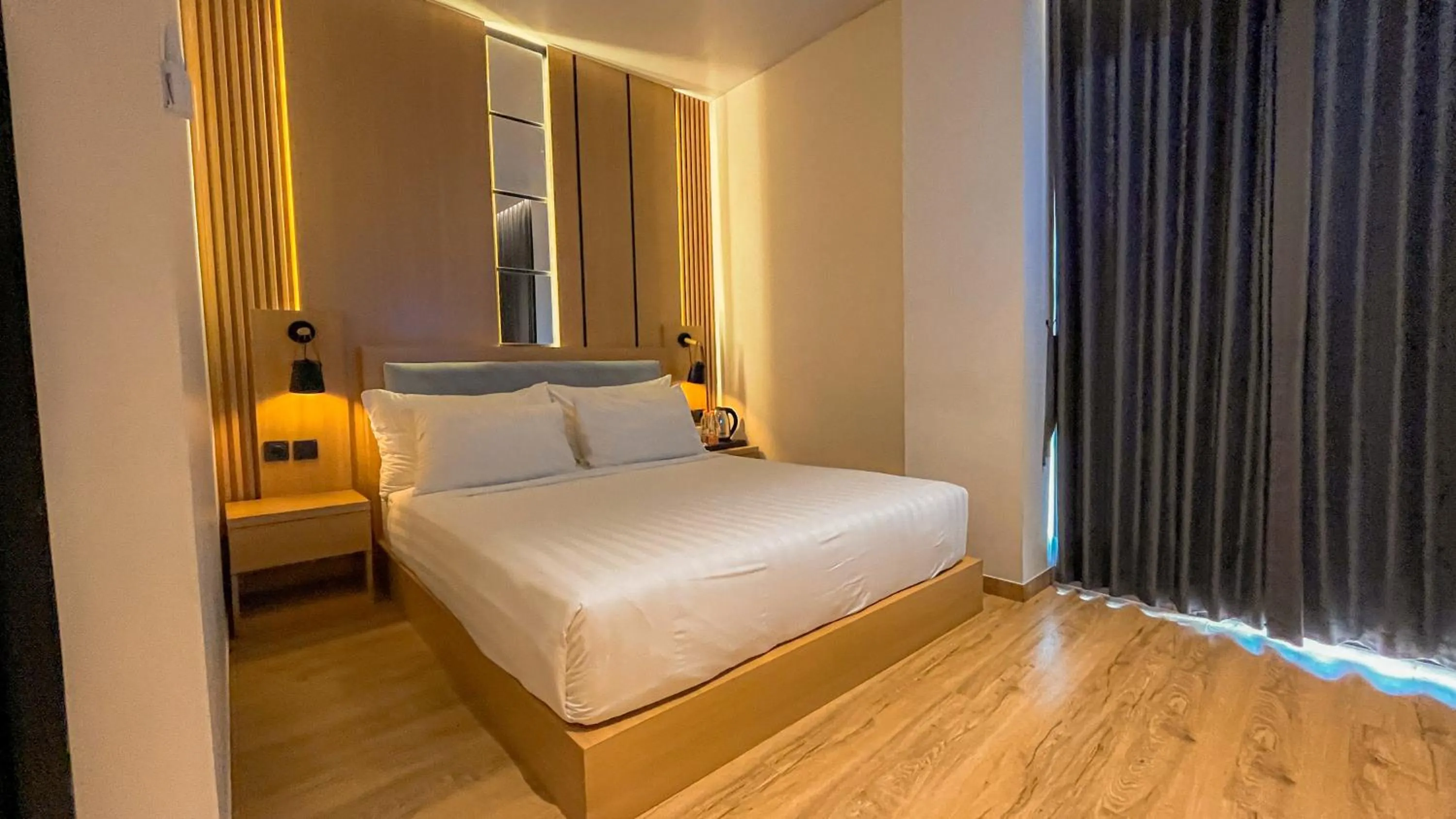 Superior Queen Room in Eagle Hotel Wonosobo, Azana Hotels Collection