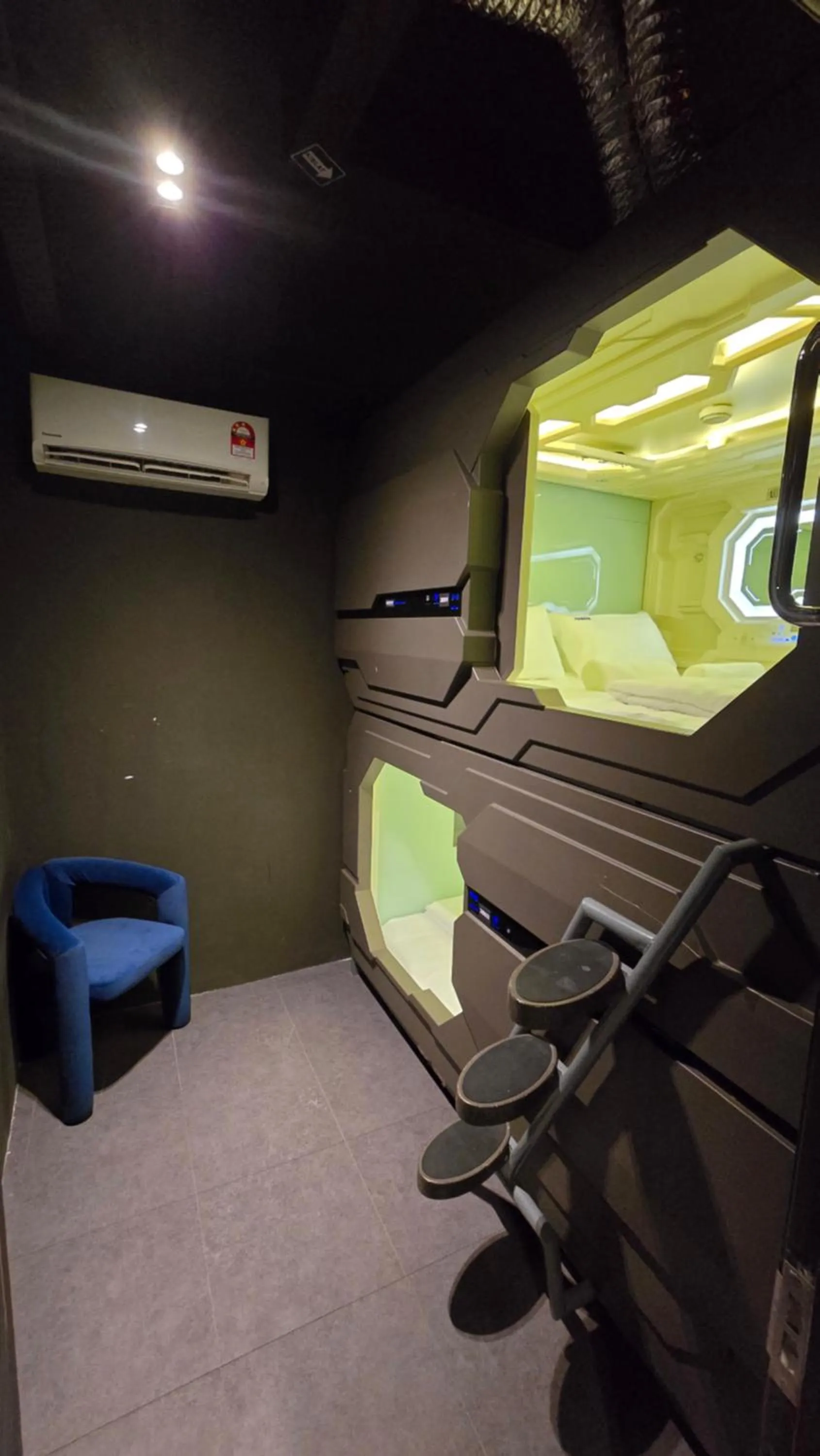 Standard Double Room with Shared Bathroom in Space Hotel KL Sentral