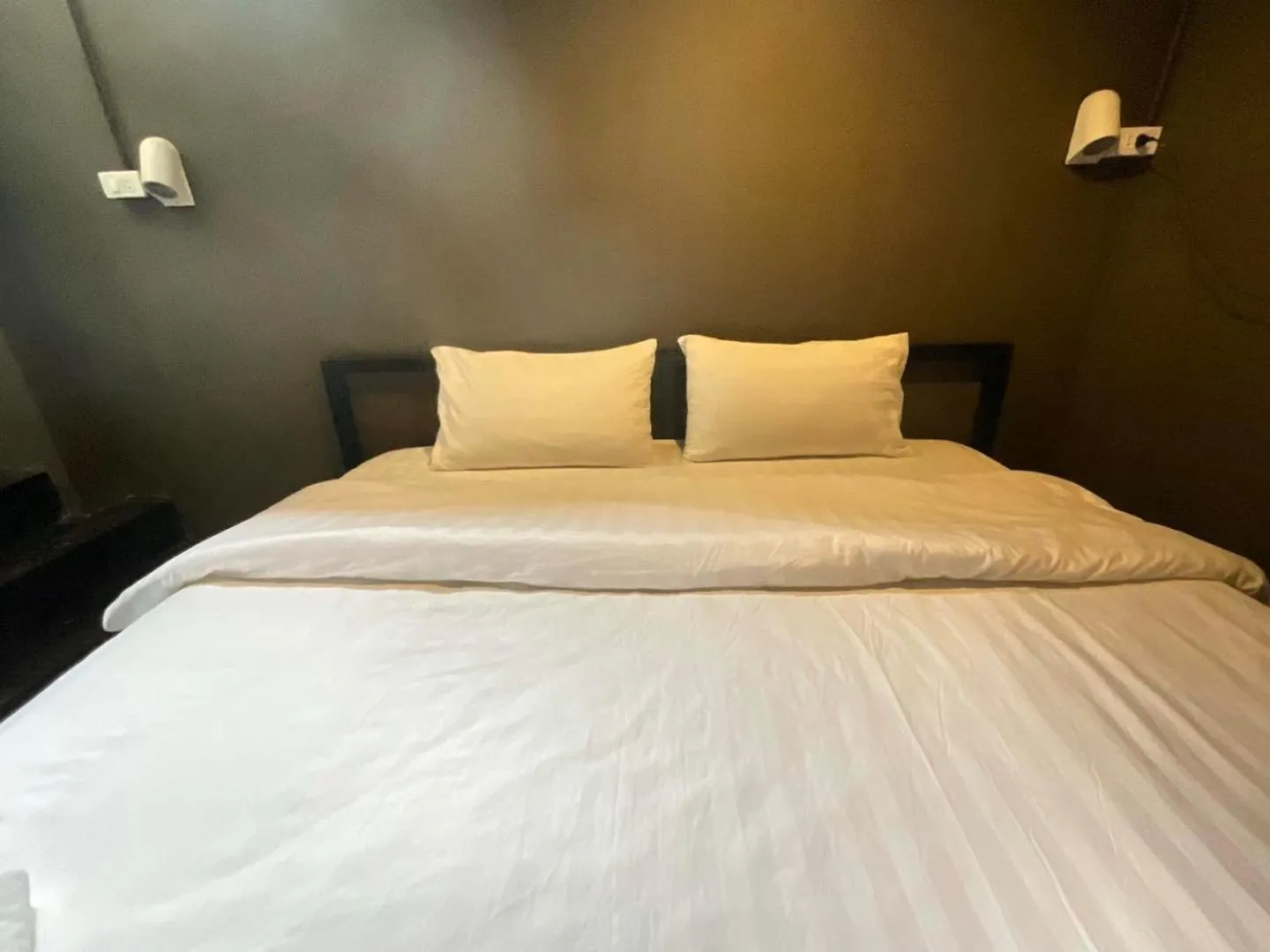 Deluxe Double Room in Capsule Hostel Chiangkhan