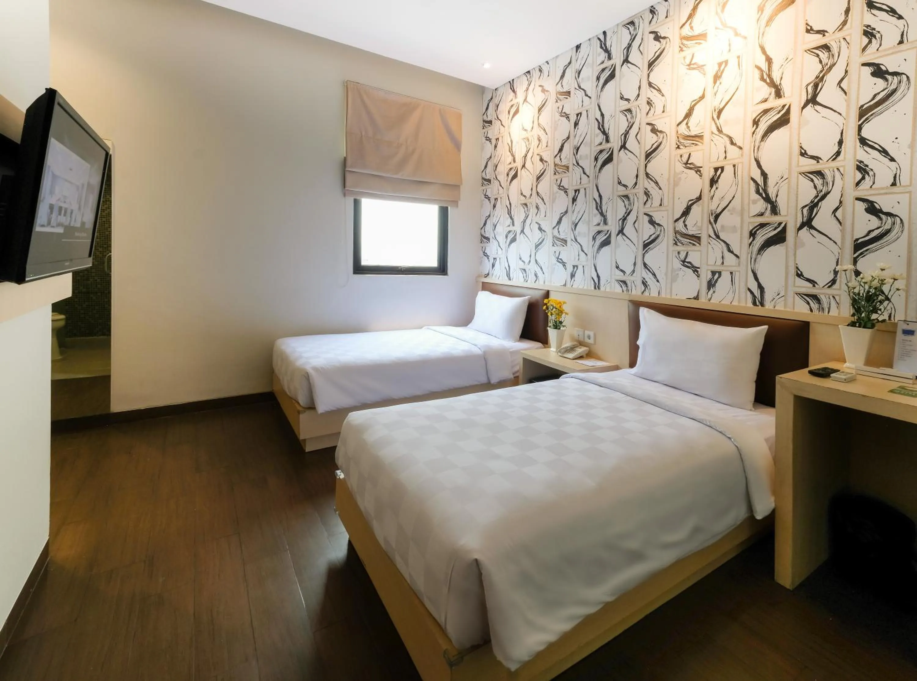 Superior Twin Room in Hotel 88 Mangga Besar 62 Lokasari By WH