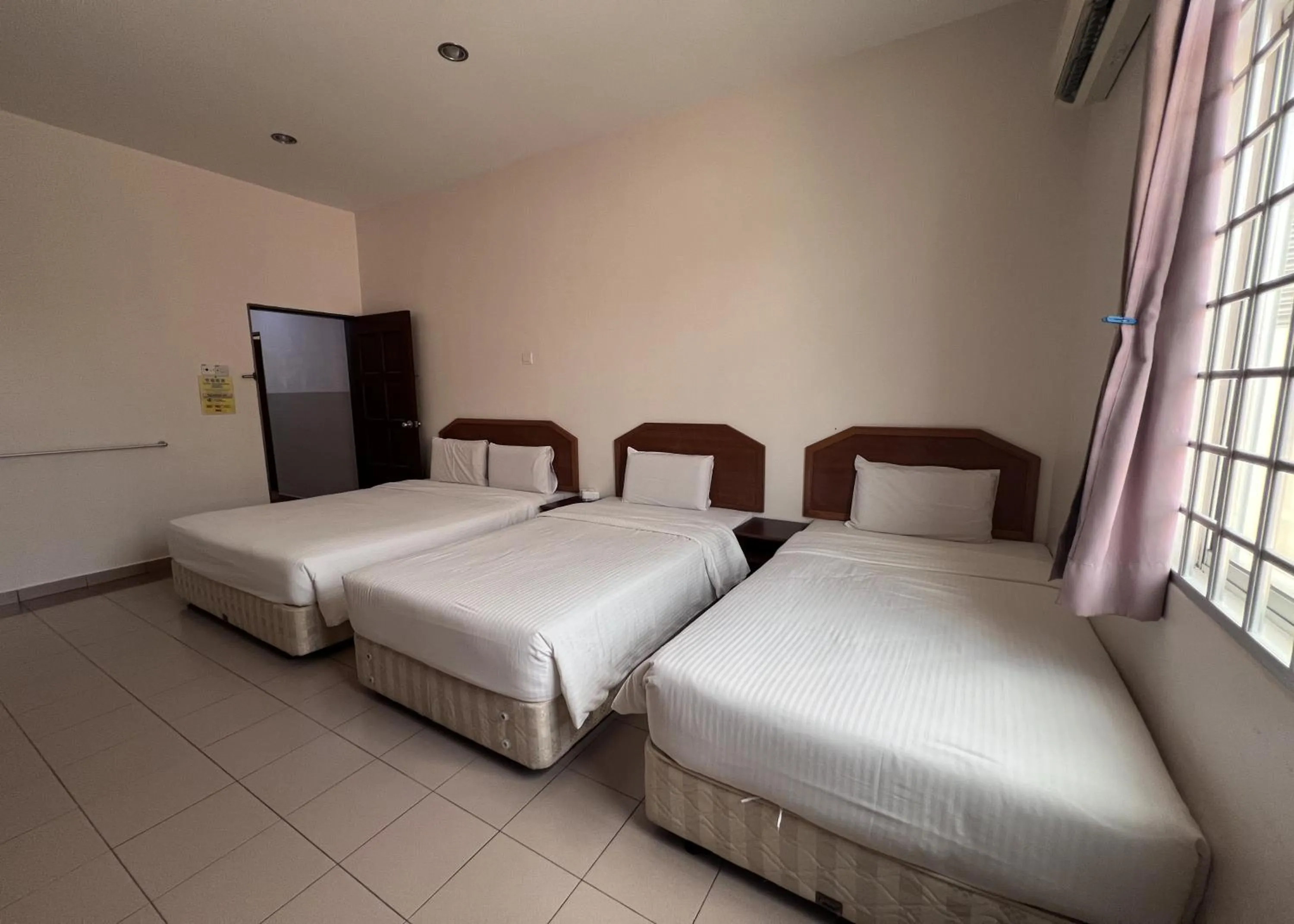 Family Room in SL Villa Guesthouse, Kuantan