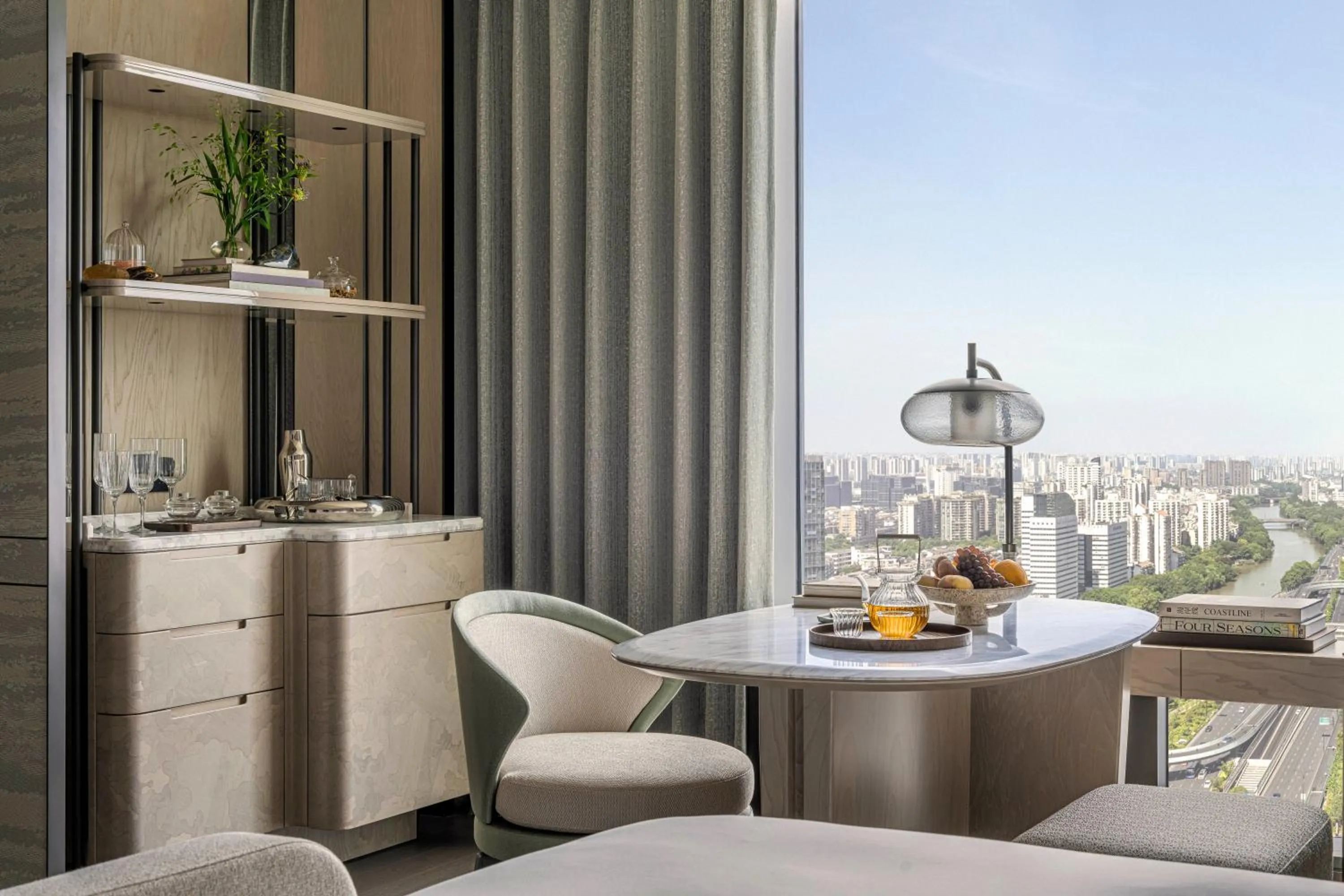 Deluxe King Room with Canal View  in Four Seasons Hotel Hangzhou at Hangzhou Centre