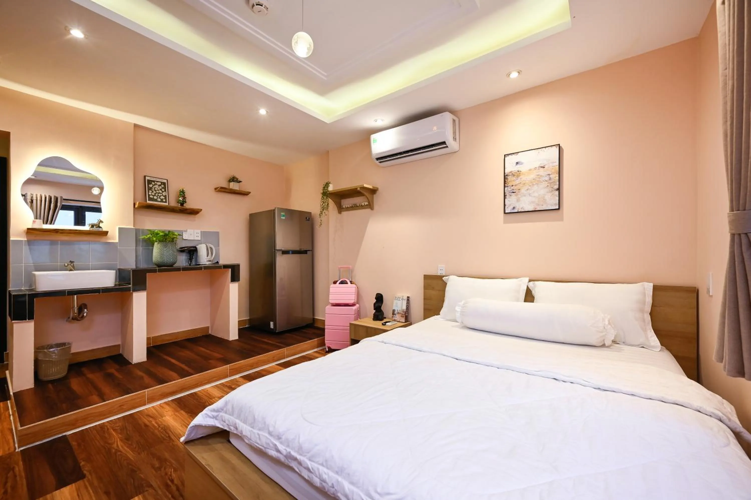 Deluxe Double Room in Ben Thanh Inn - M&A