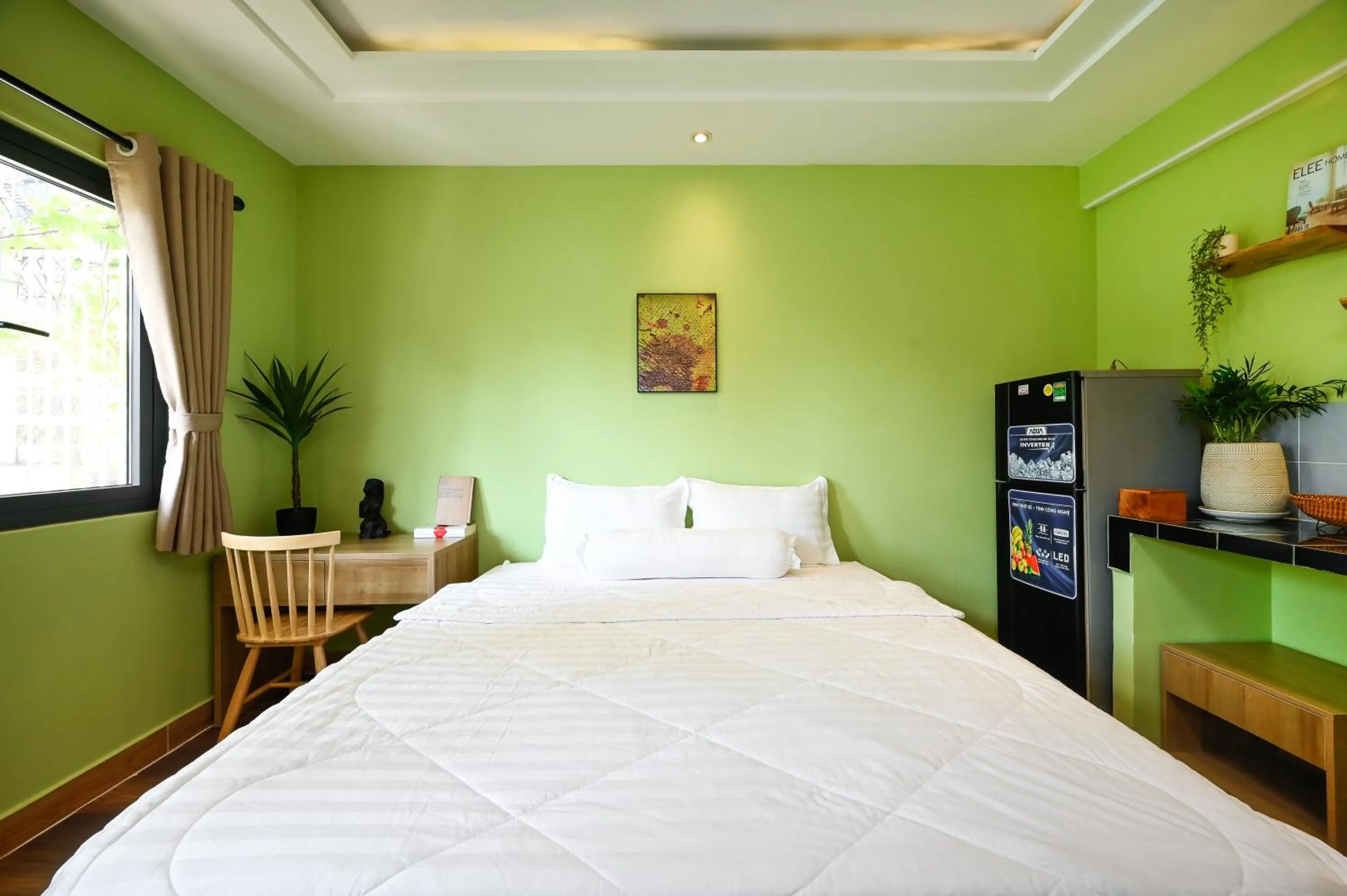 King Room with Balcony in Ben Thanh Inn - M&A