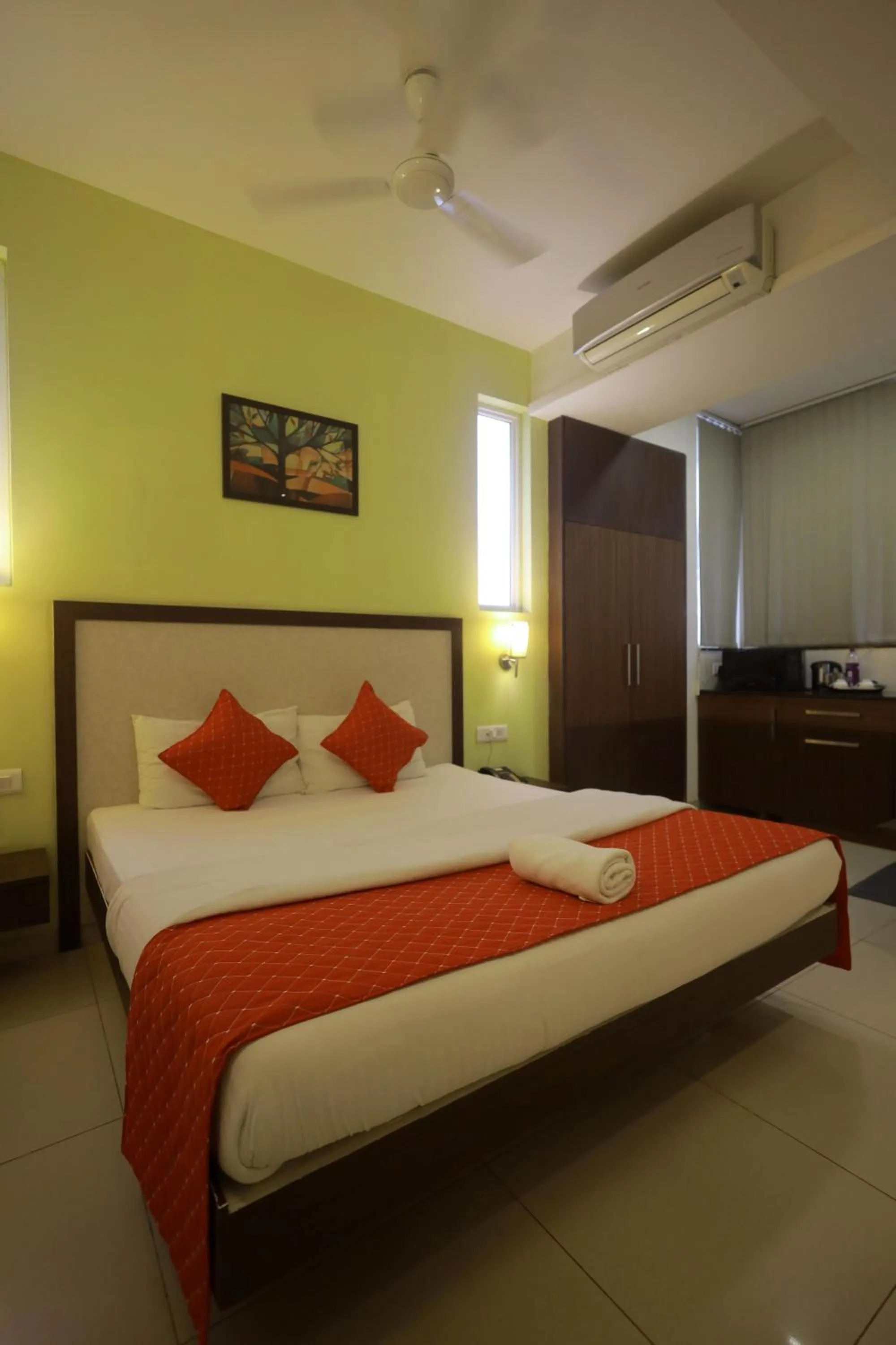 Deluxe Studio in Ixora Suites