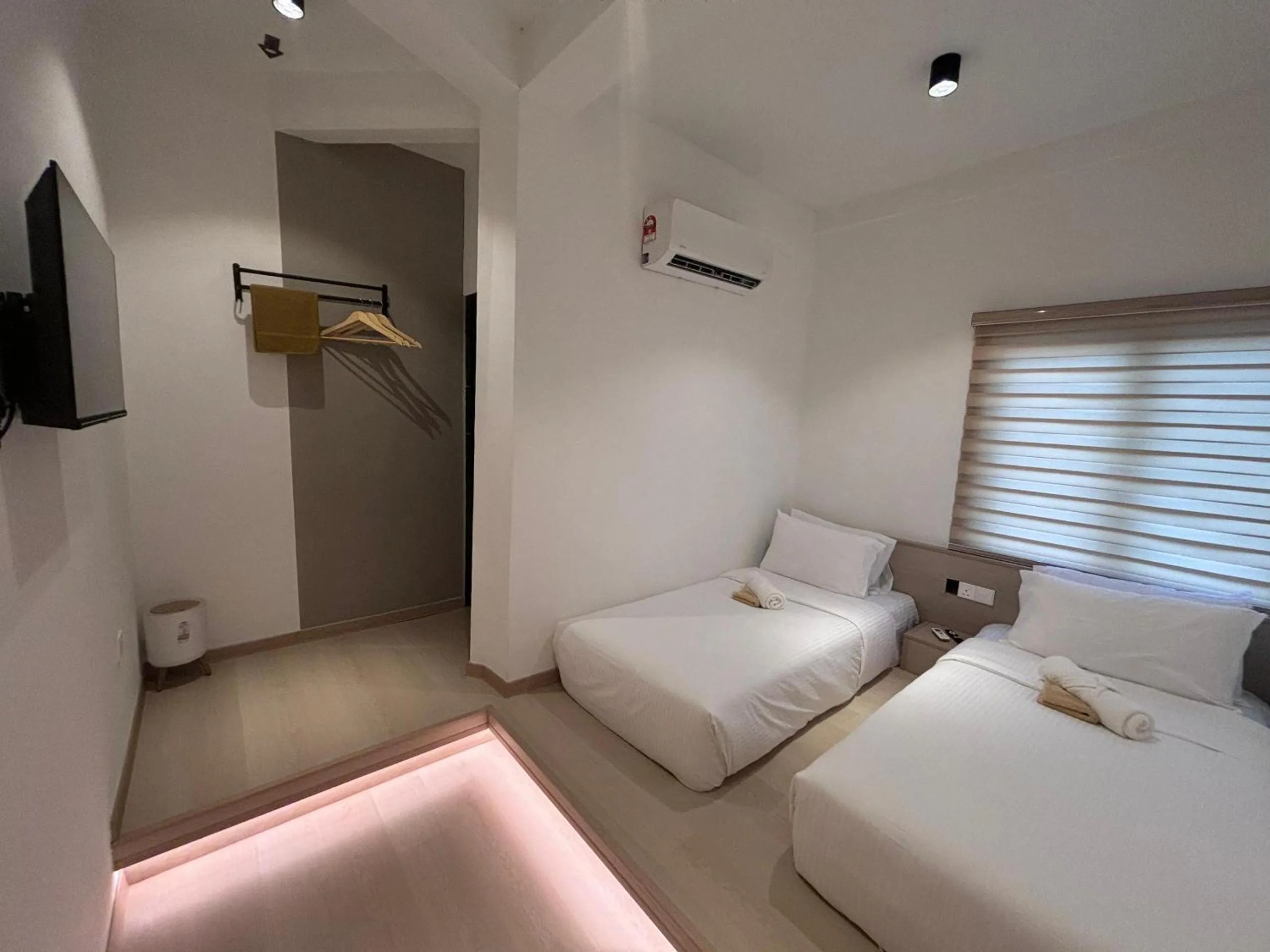 Standard Twin Room in SWM Hotel