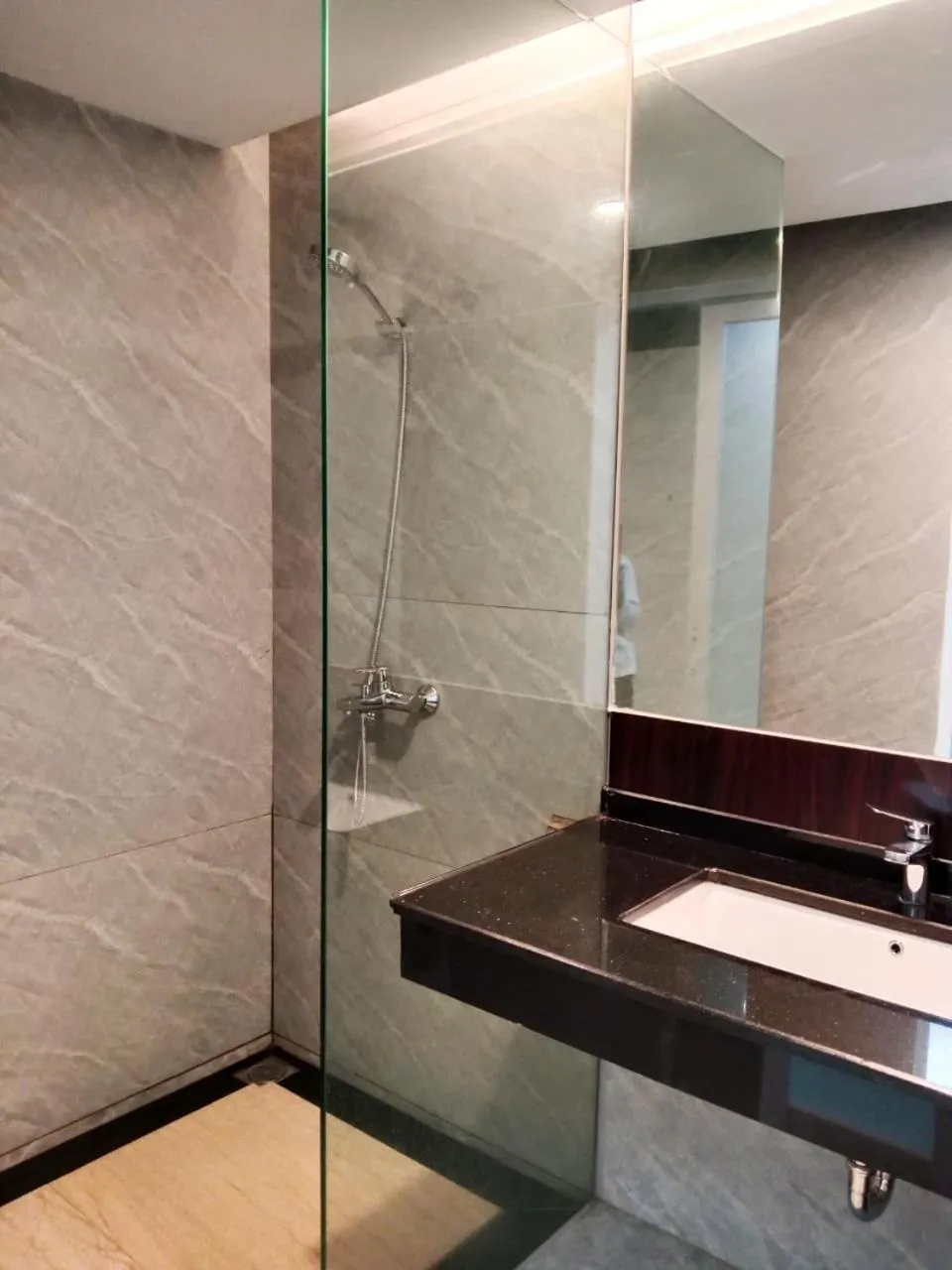 Twin Room in Grand Cahaya Hotel Pangandaran