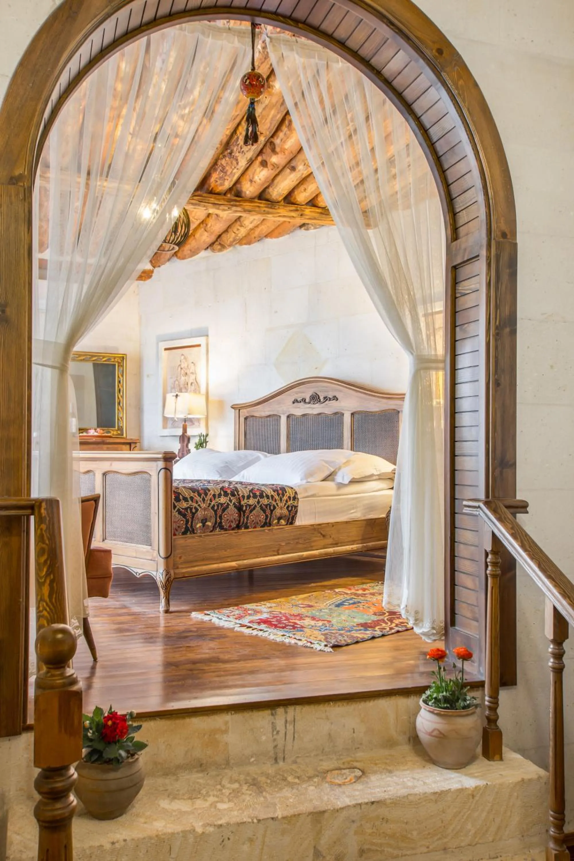 Deluxe Stone Room with Jacuzzi in Cappadocia Minia Cave Hotel