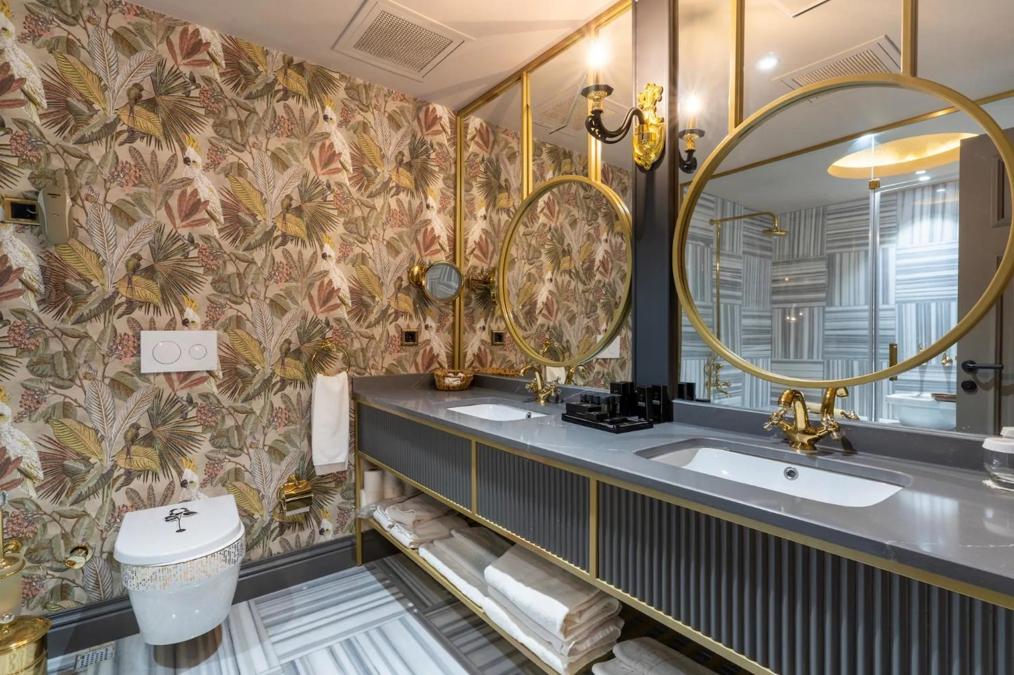 Presidential King Suite in Ramada by Wyndham Gaziantep