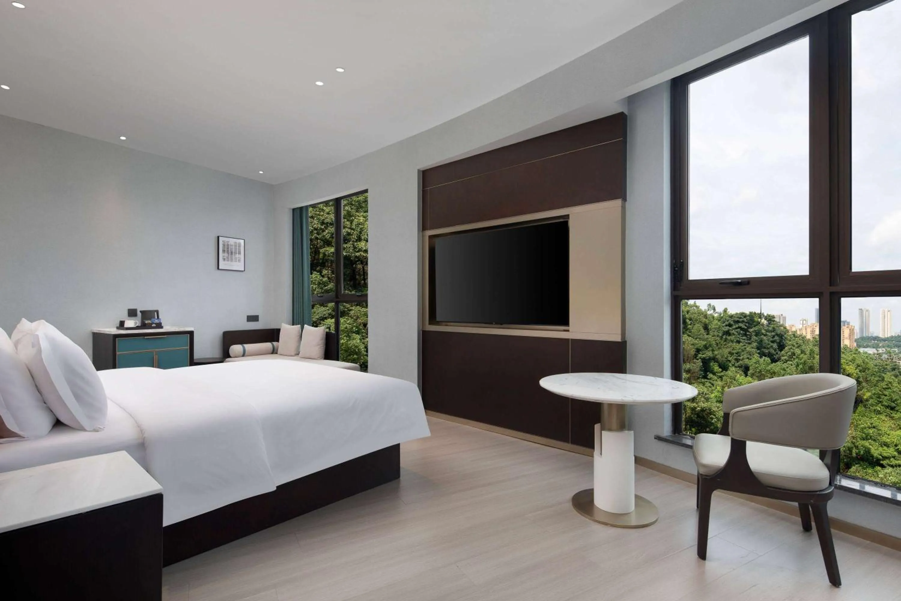 Premium King Room - Non-Smoking in Days Hotel by Wyndham Changsha Kaifu