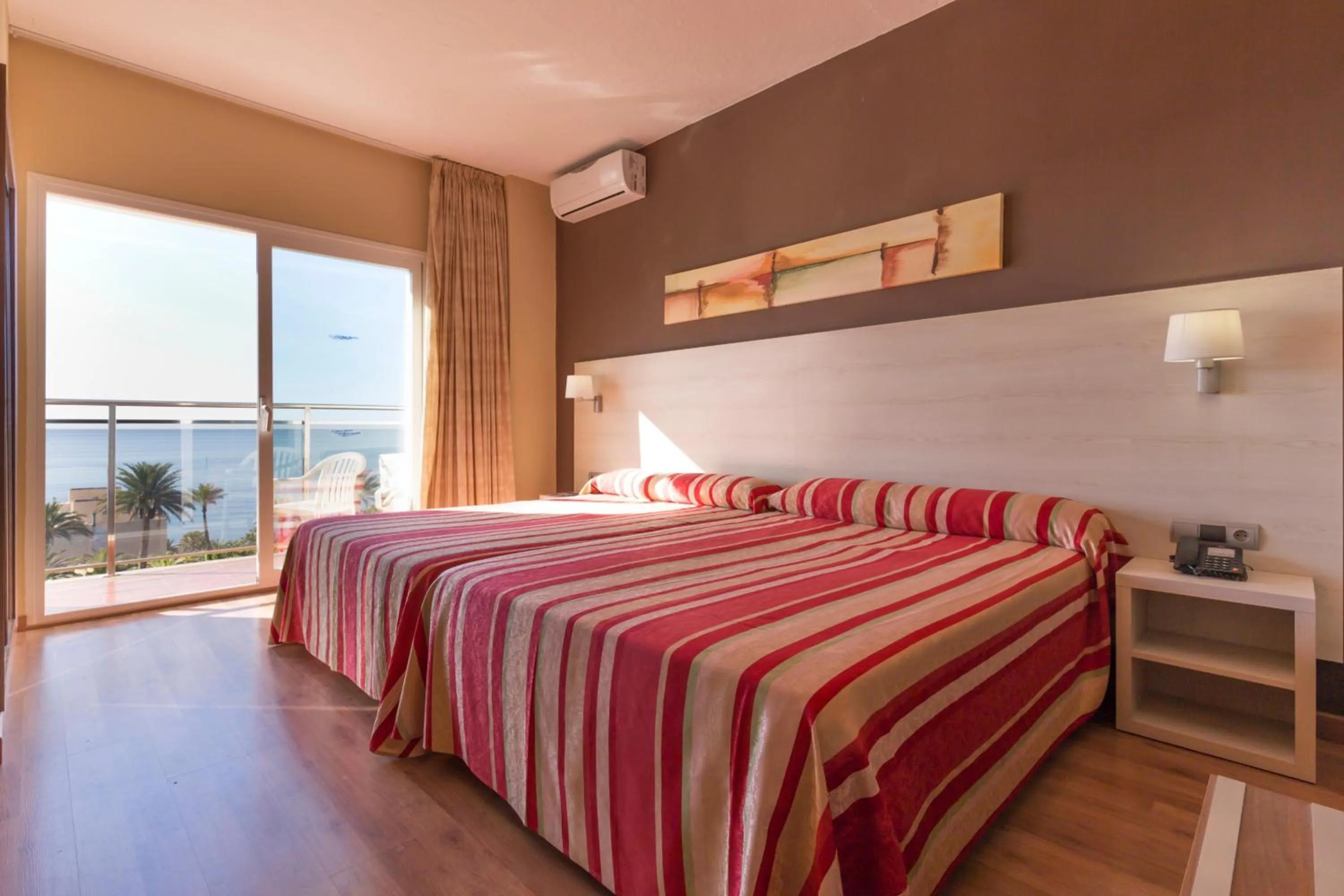Superior Double Room (3 Adults) in Hotel Best Siroco
